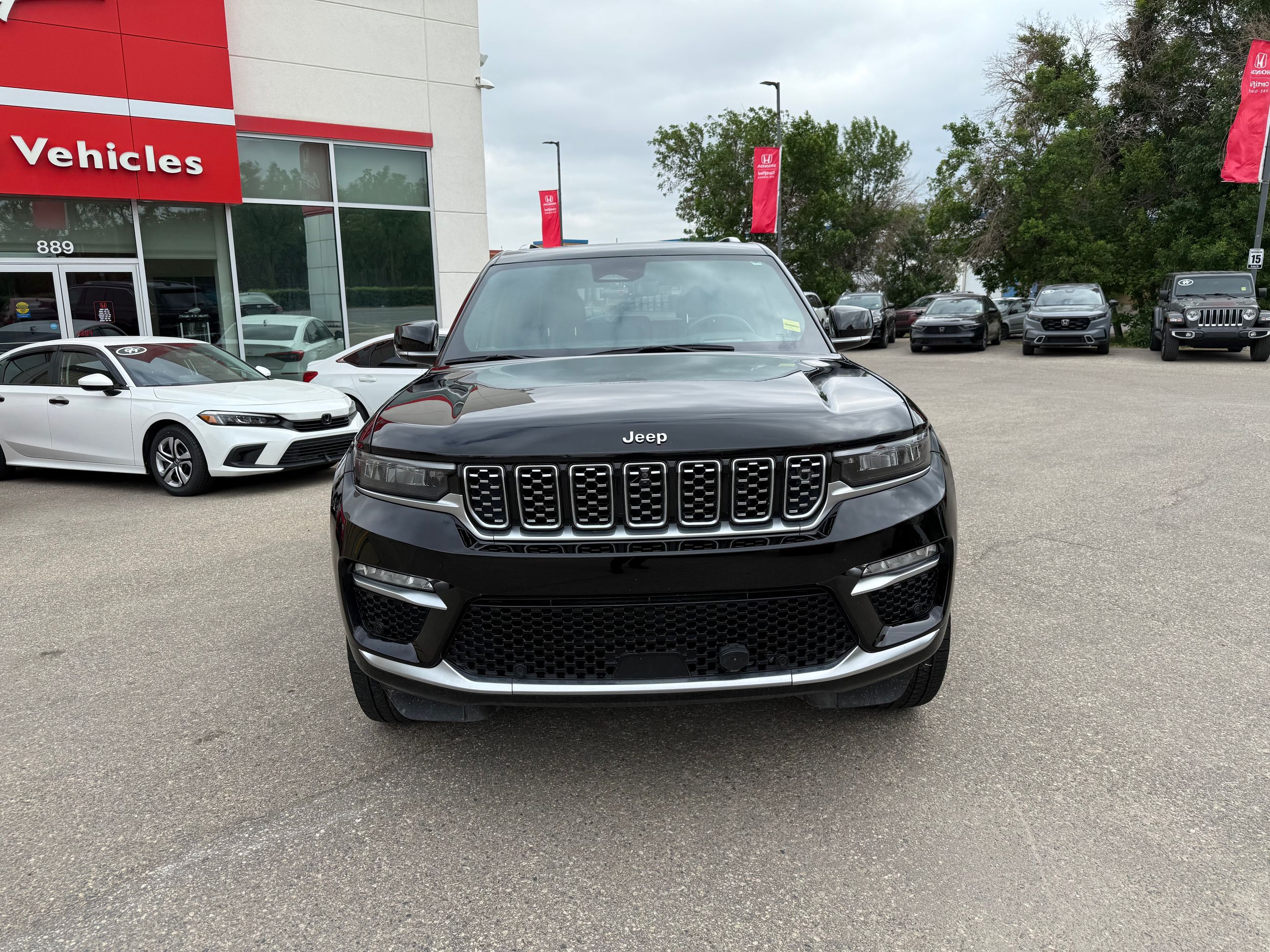 2022 Jeep Grand Cherokee 4X4 in Regina, Saskatchewan