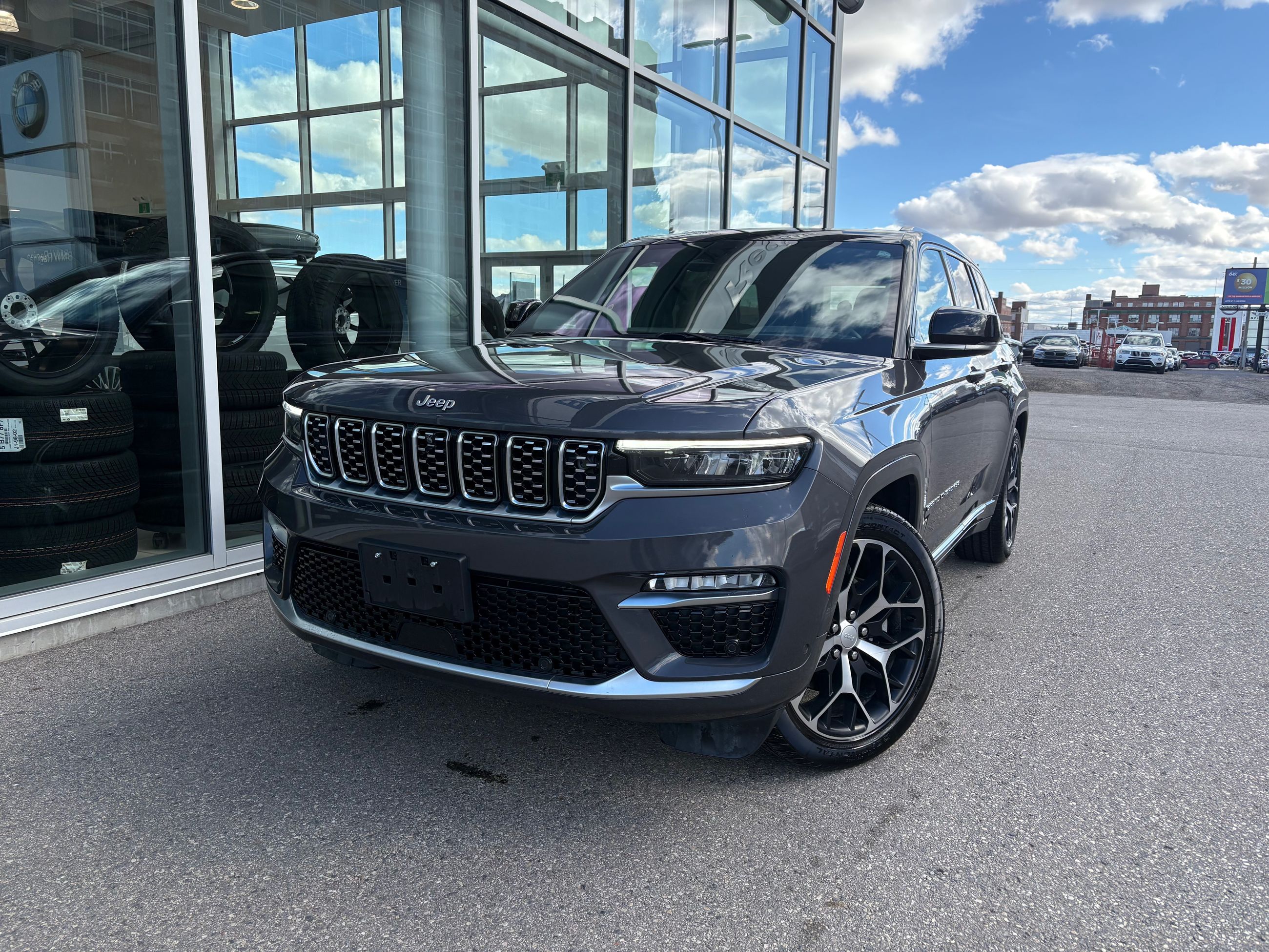 Jeep Grand Cherokee 4X4  2023 à Regina, Saskatchewan