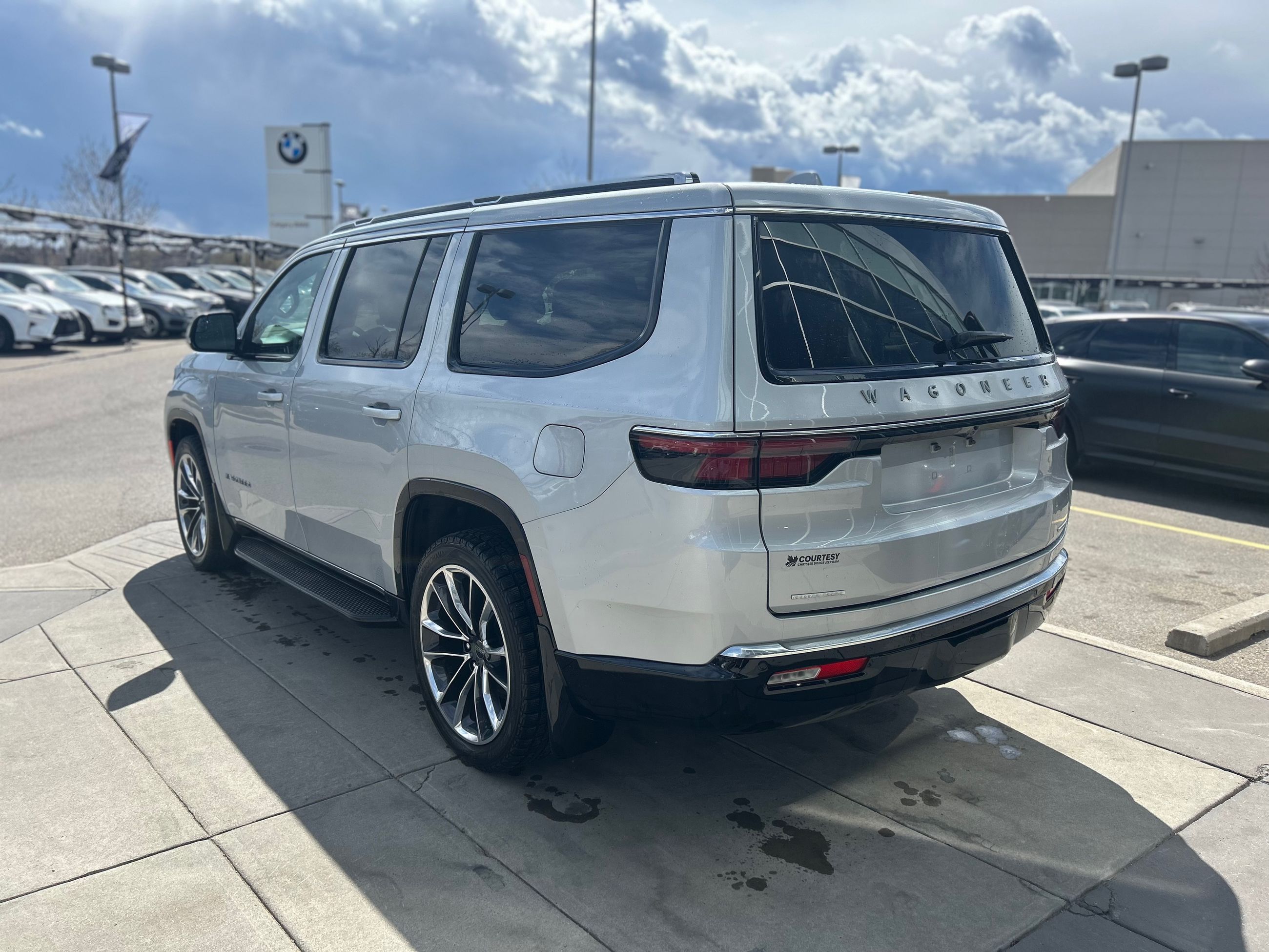 2022 Jeep WAGONEER in Calgary, Alberta