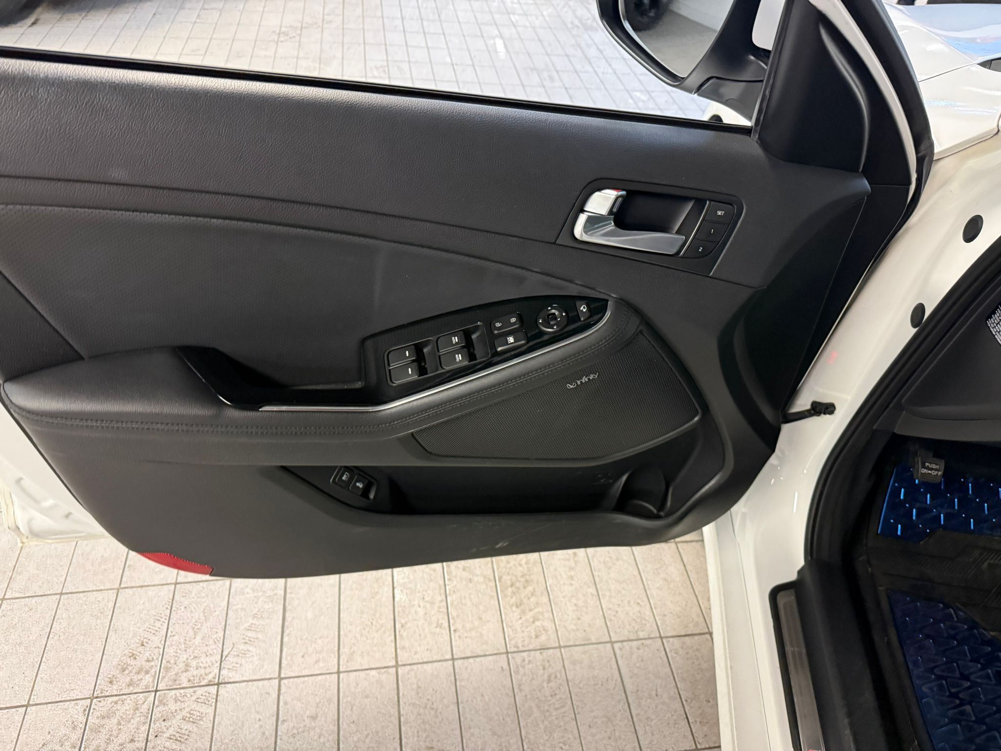 2015 Kia Optima in Vancouver, British Columbia