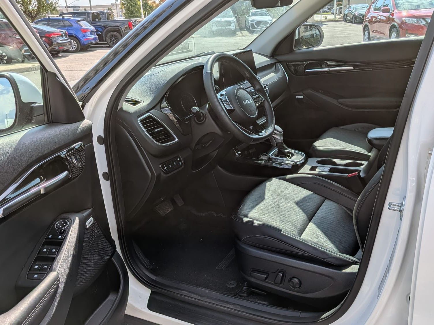 Kia Seltos  2023 à Vaughan, Ontario