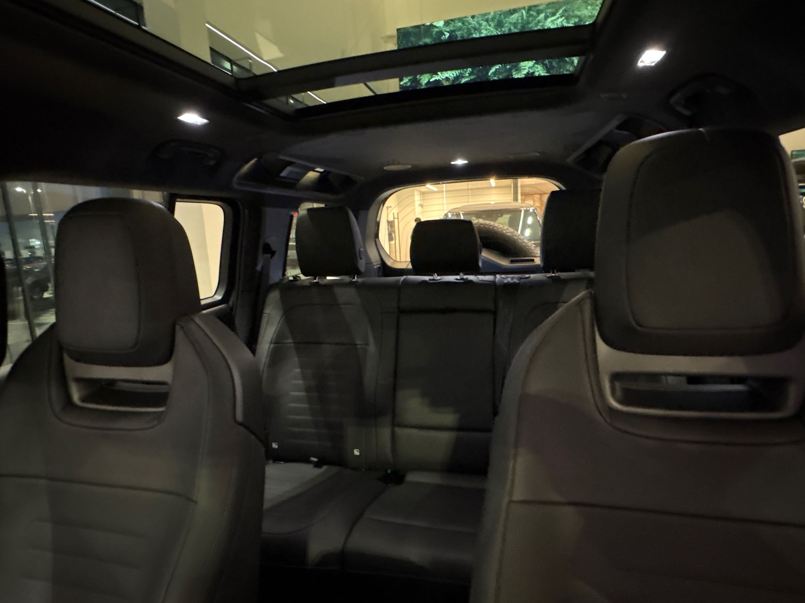 2025  Defender 110 Mild Hybrid