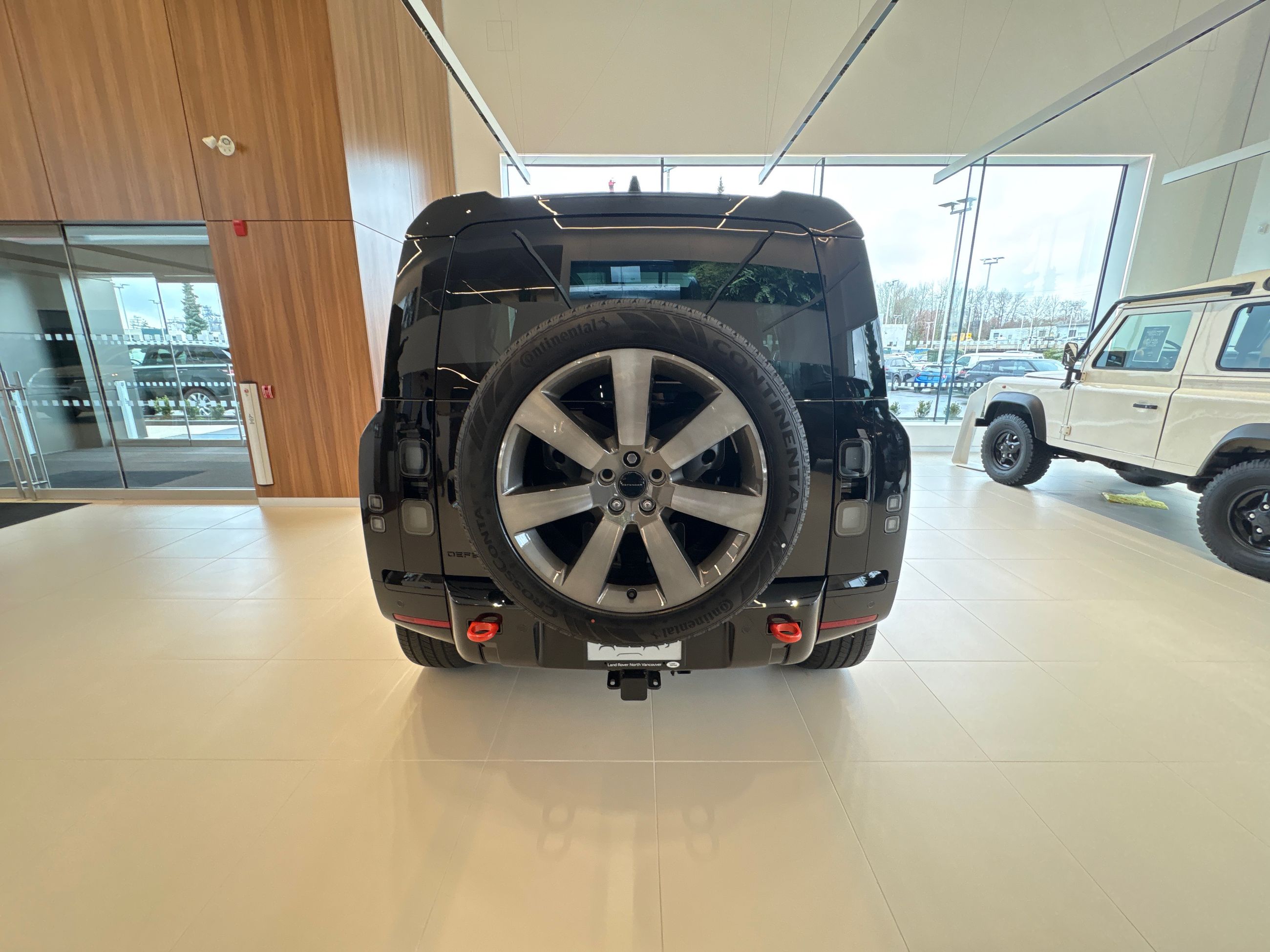 2026  Defender 110 Mild Hybrid