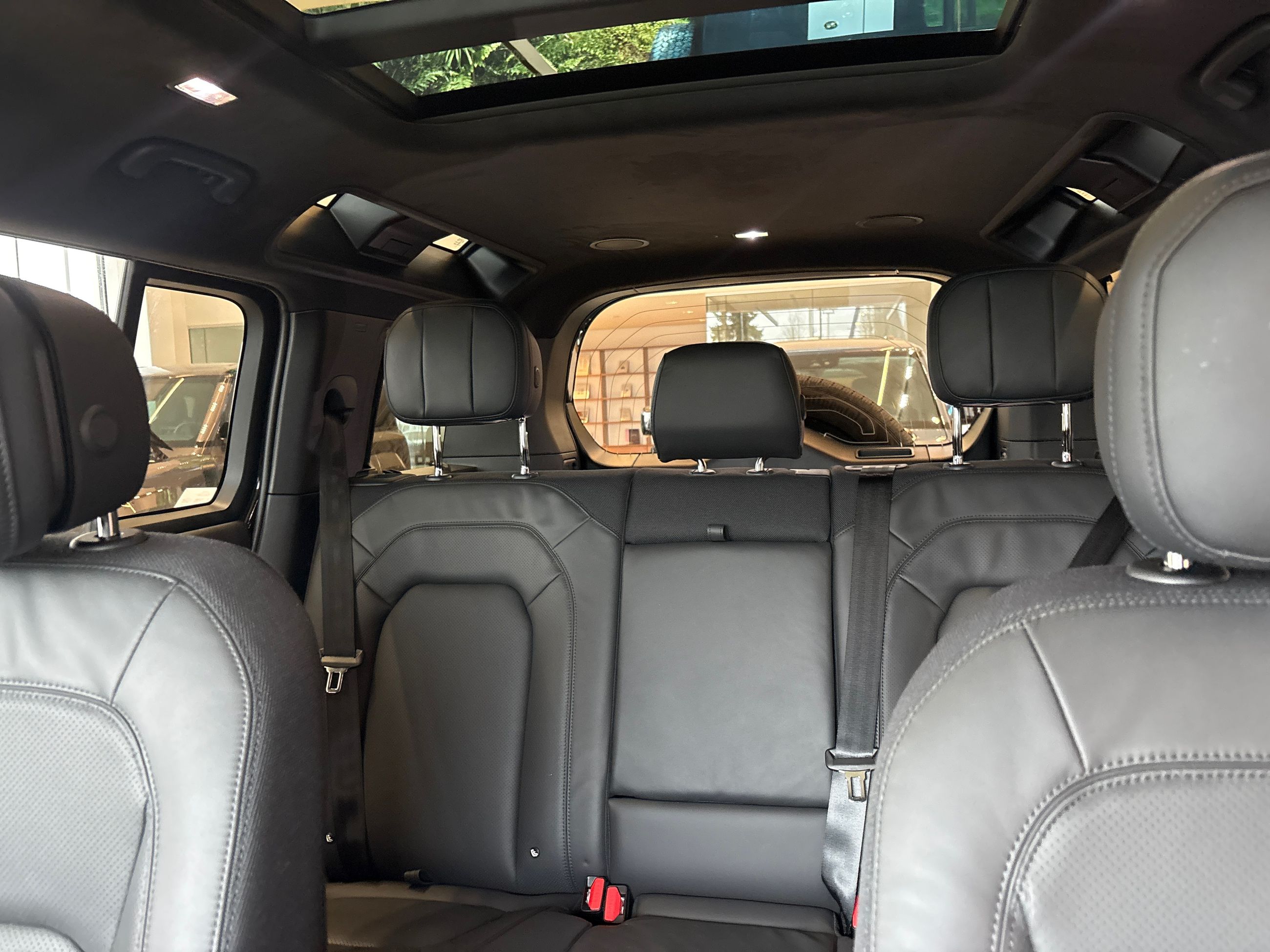 2026  Defender 110 Mild Hybrid