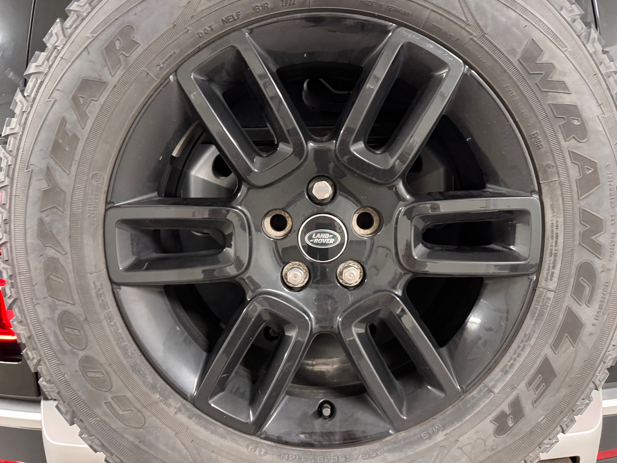 2023 Land Rover Defender 110 in Vancouver, British Columbia