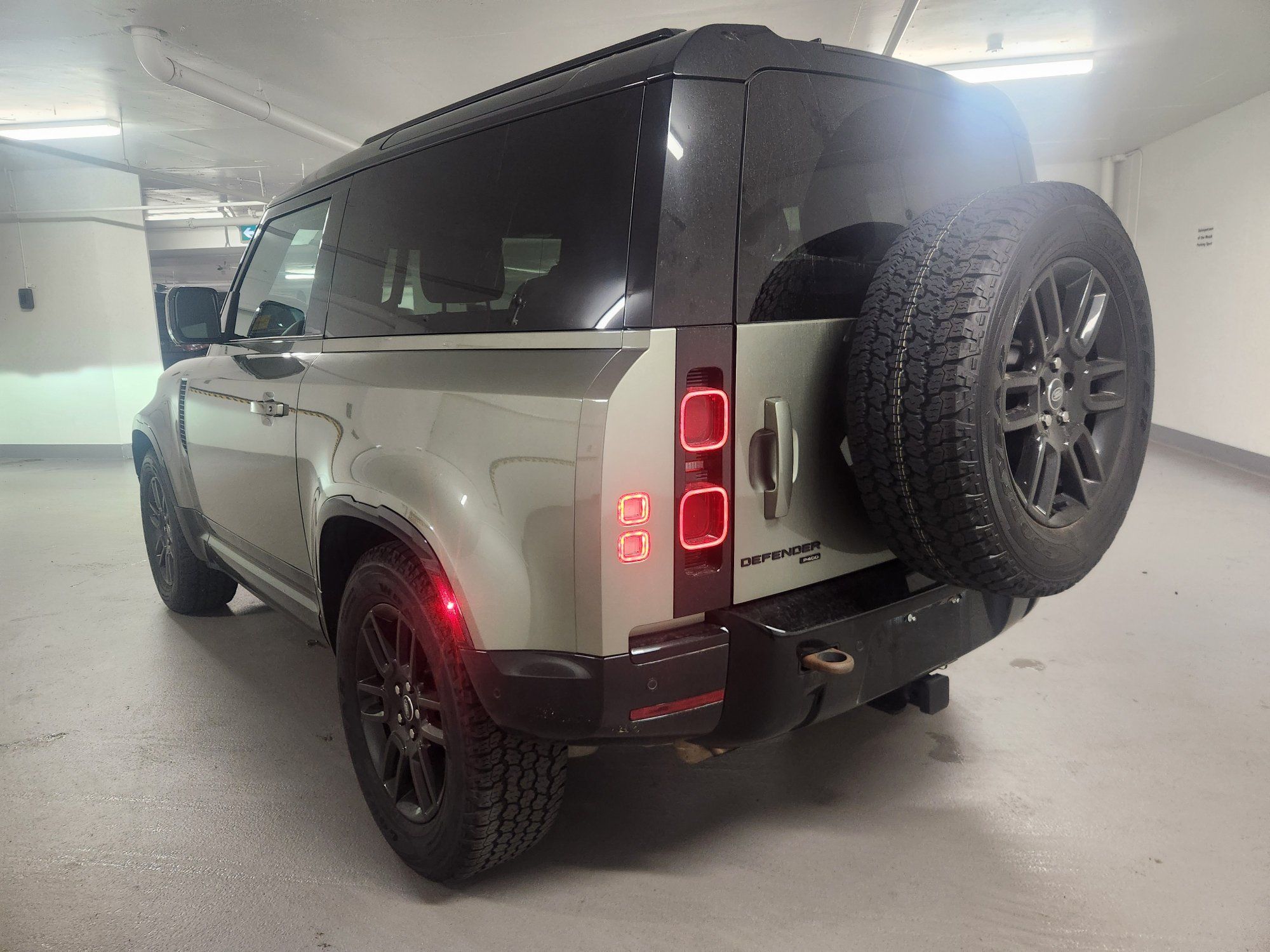 2023 Land Rover Defender 90 in Vancouver, British Columbia