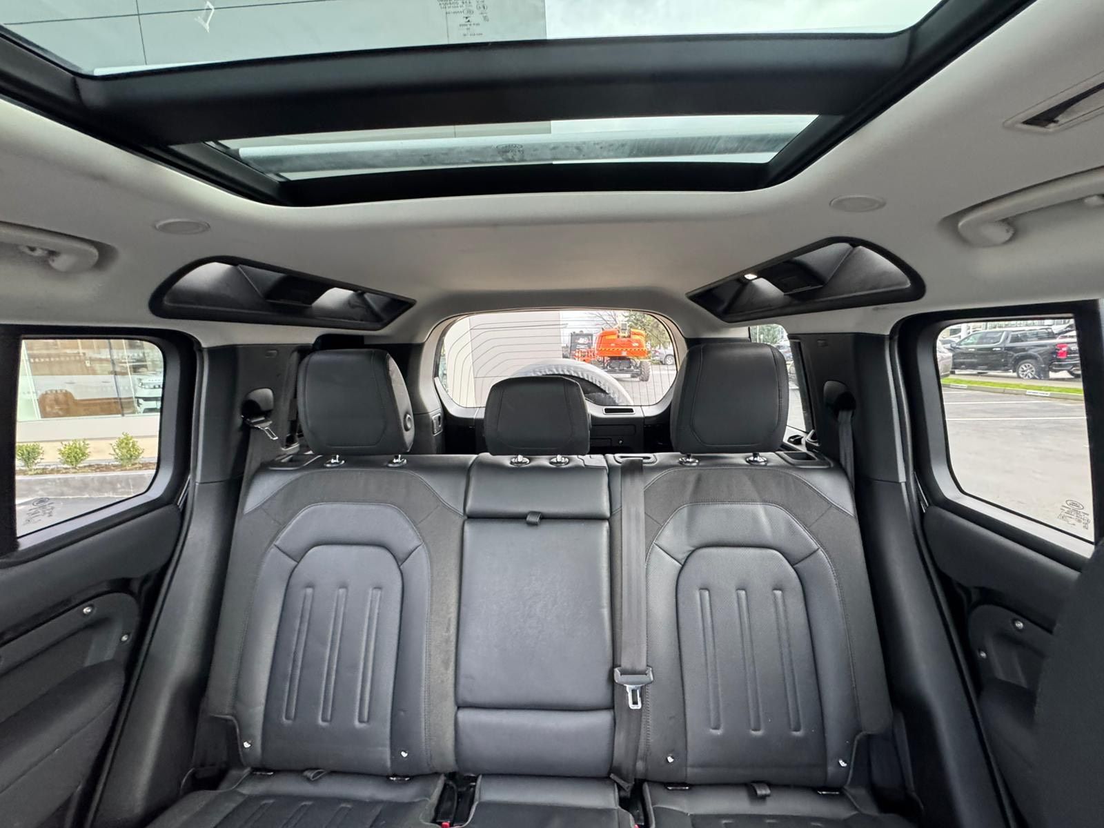 Land Rover Defender  2020 à North Vancouver, Colombie-Britannique