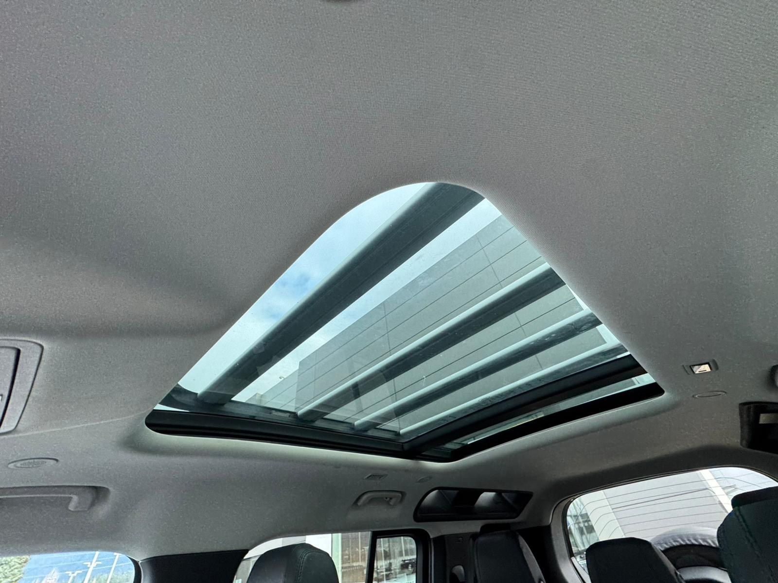 Land Rover Defender  2020 à North Vancouver, Colombie-Britannique