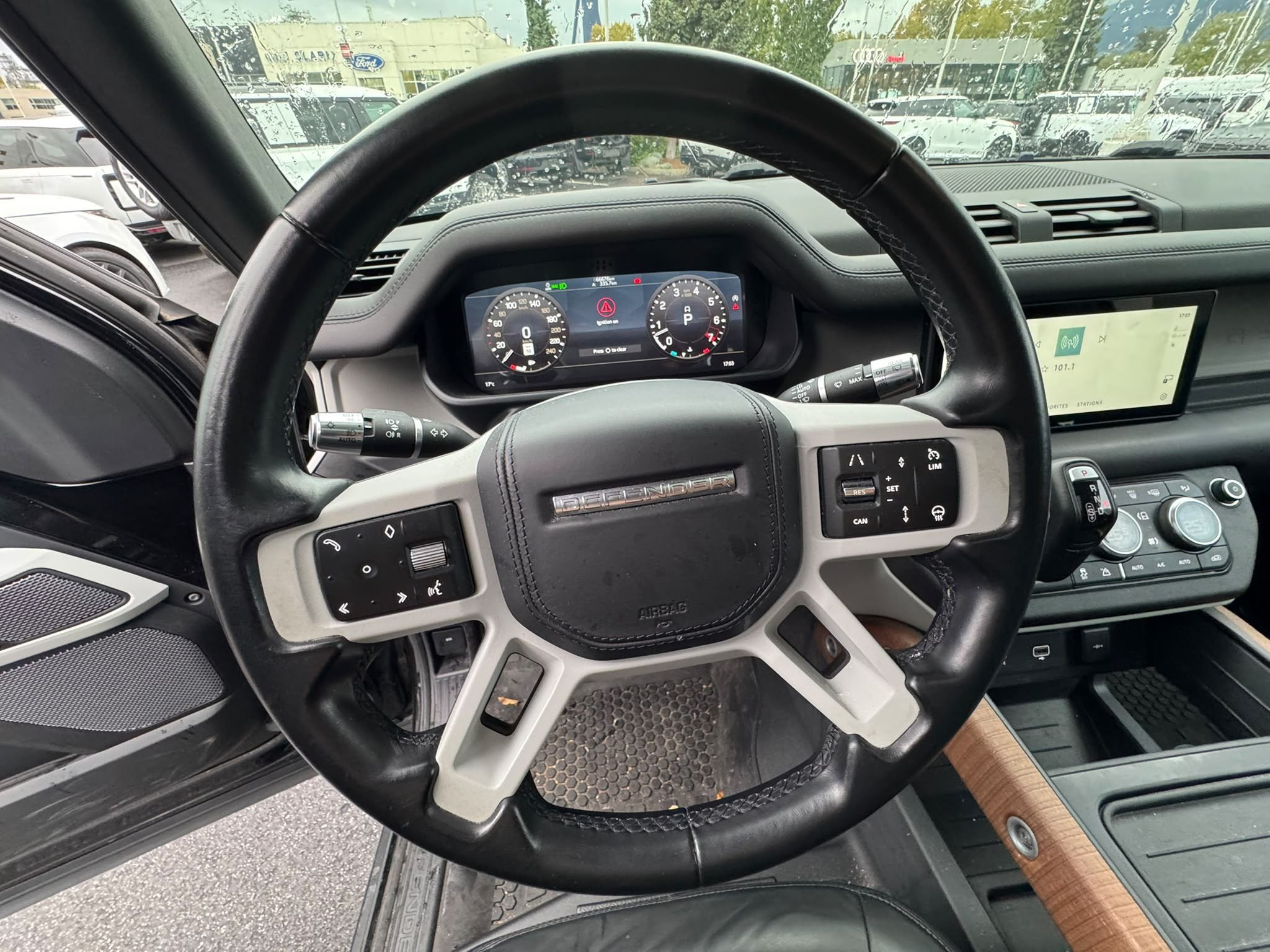 2020 Land Rover Defender in North Vancouver, British Columbia