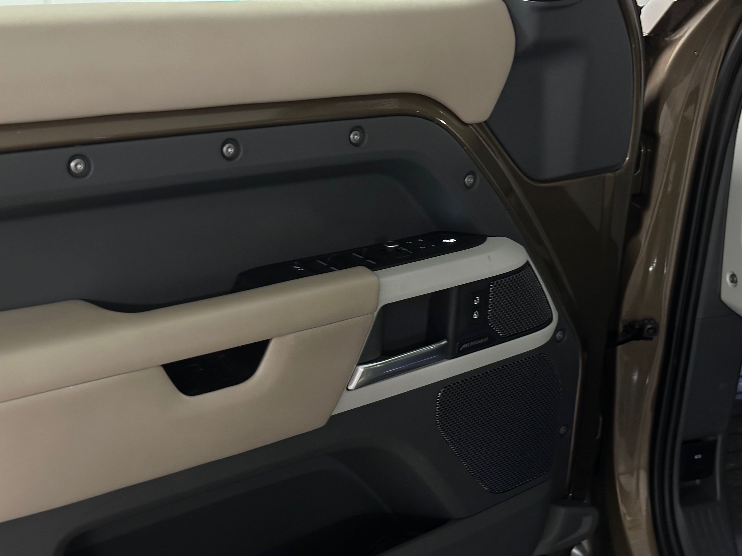2021 Land Rover Defender in Vancouver, British Columbia