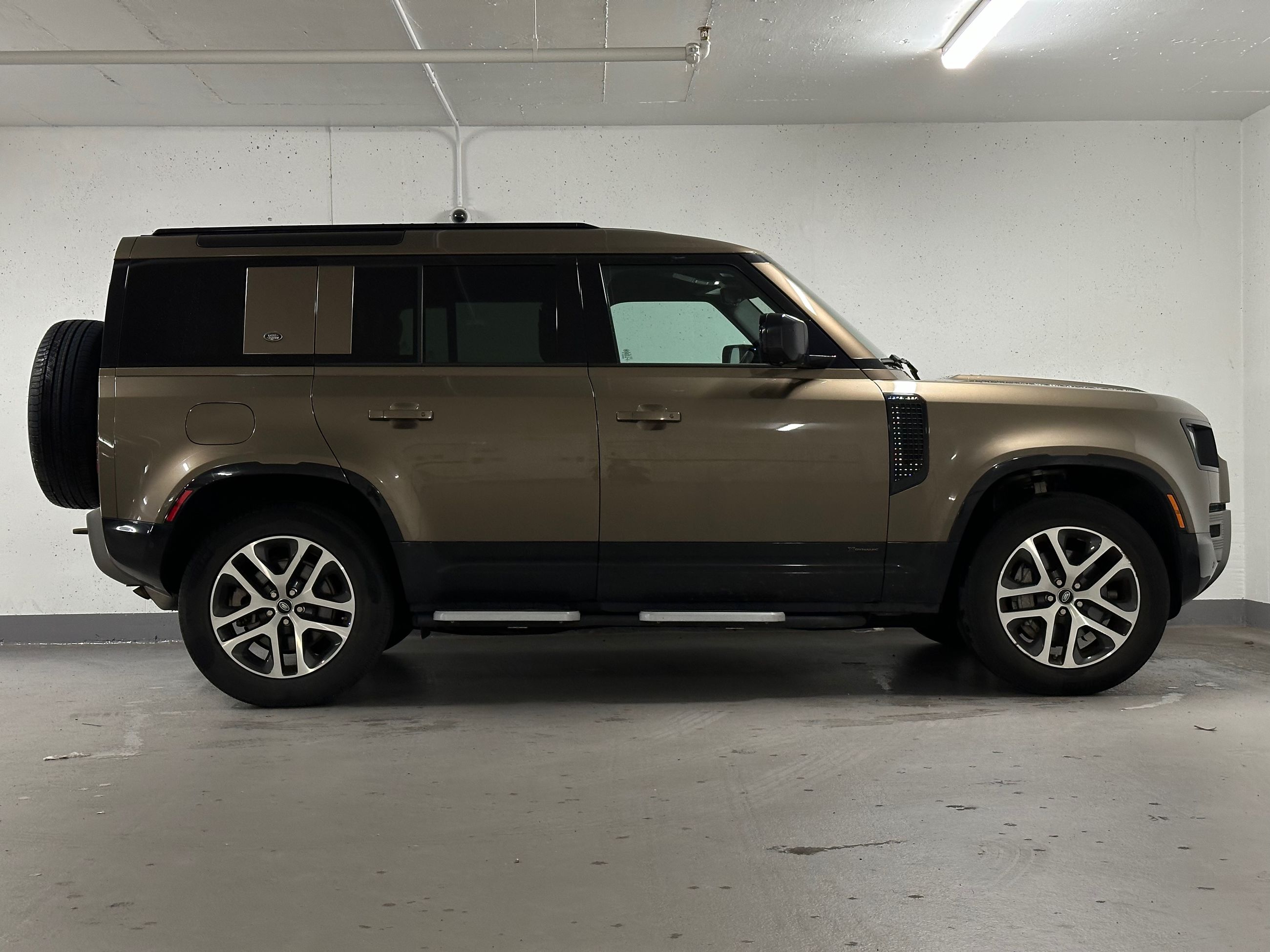 2021 Land Rover Defender in Vancouver, British Columbia