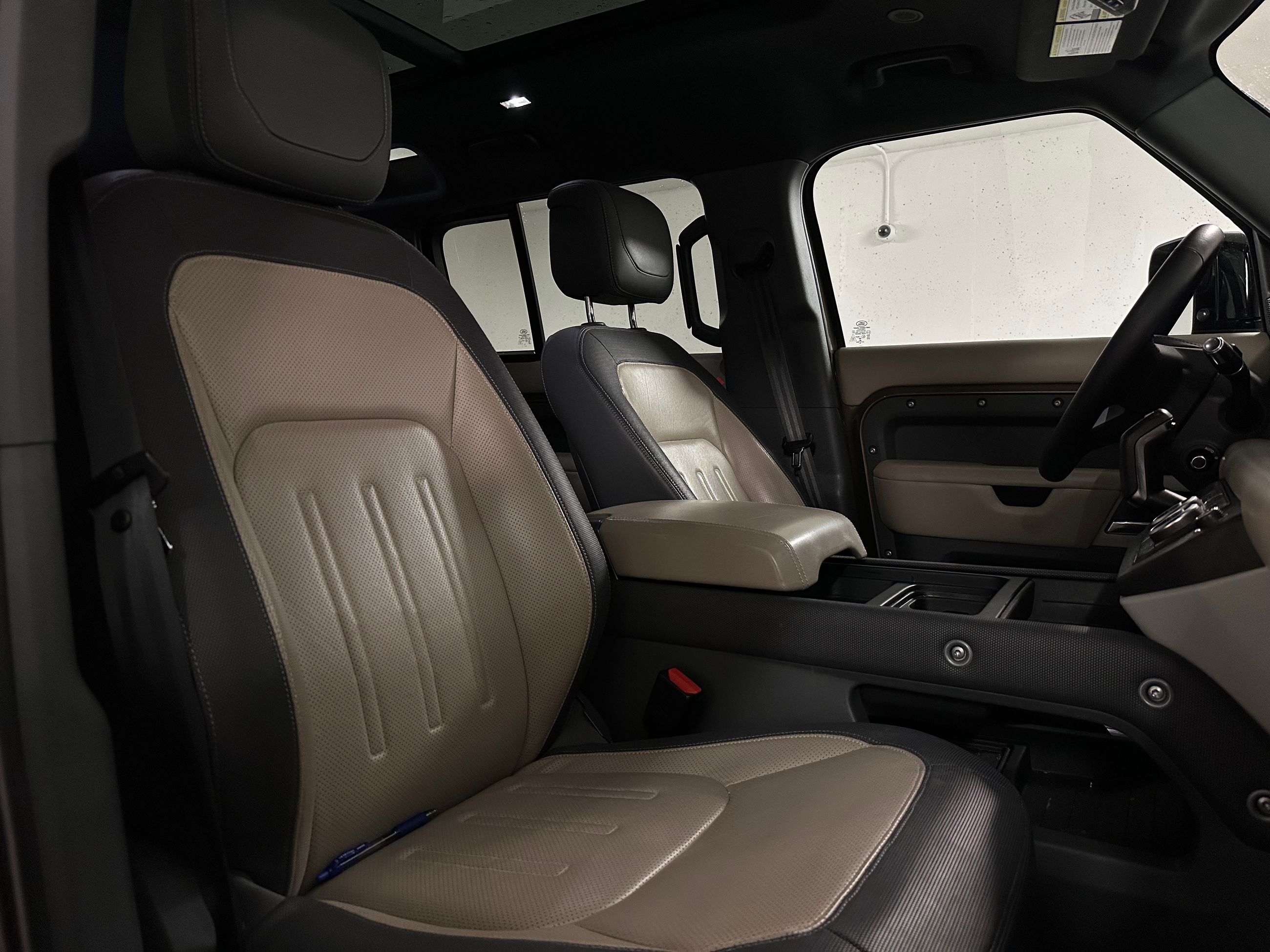 2021 Land Rover Defender in Vancouver, British Columbia