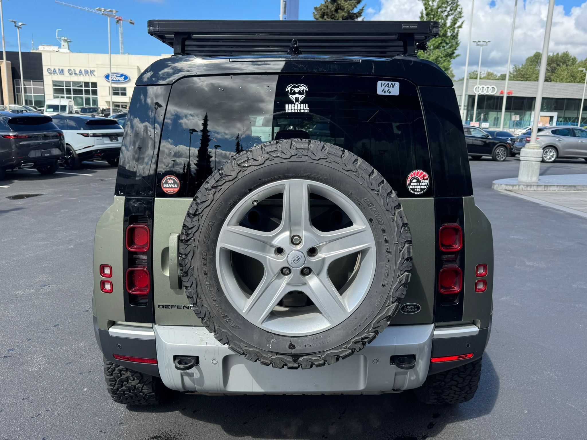 2021 Land Rover Defender in North Vancouver, British Columbia
