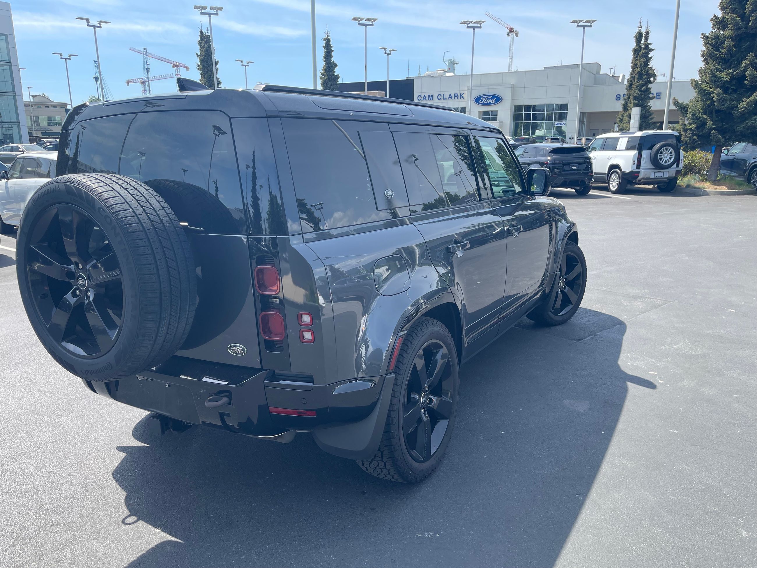 Land Rover Defender  2022 à North Vancouver, Colombie-Britannique