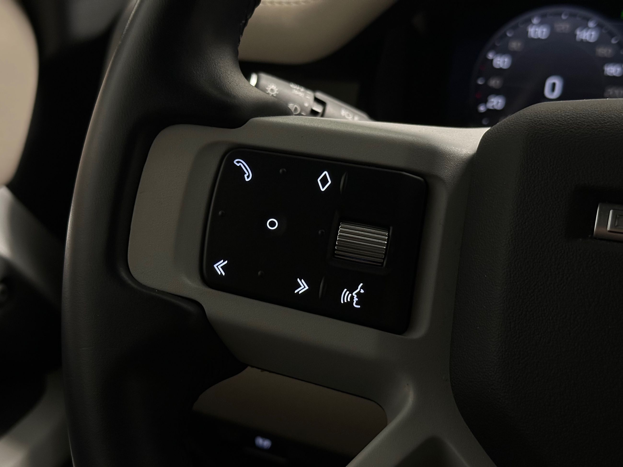 2023 Land Rover Defender in Vancouver, British Columbia