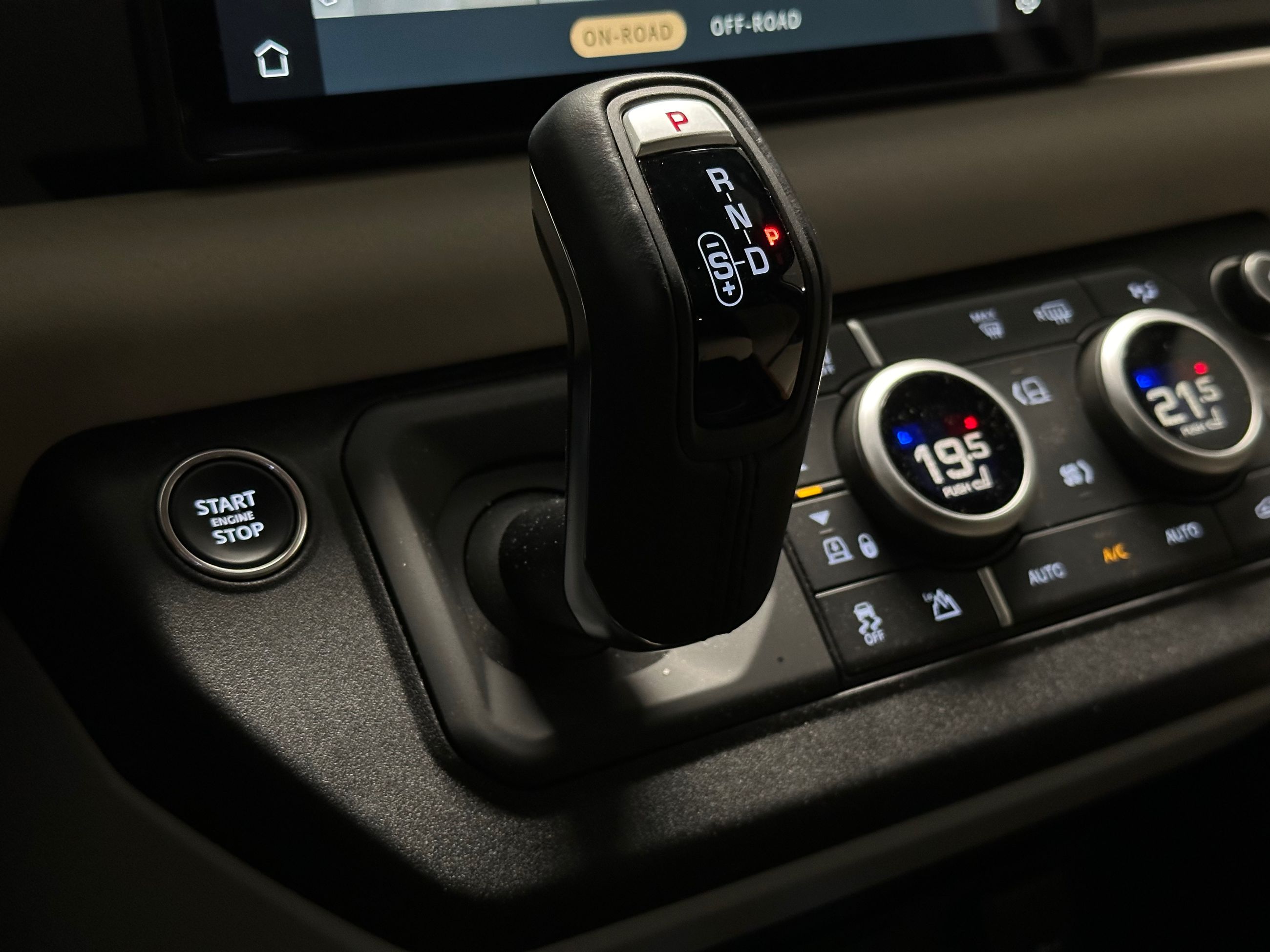 2023 Land Rover Defender in Vancouver, British Columbia