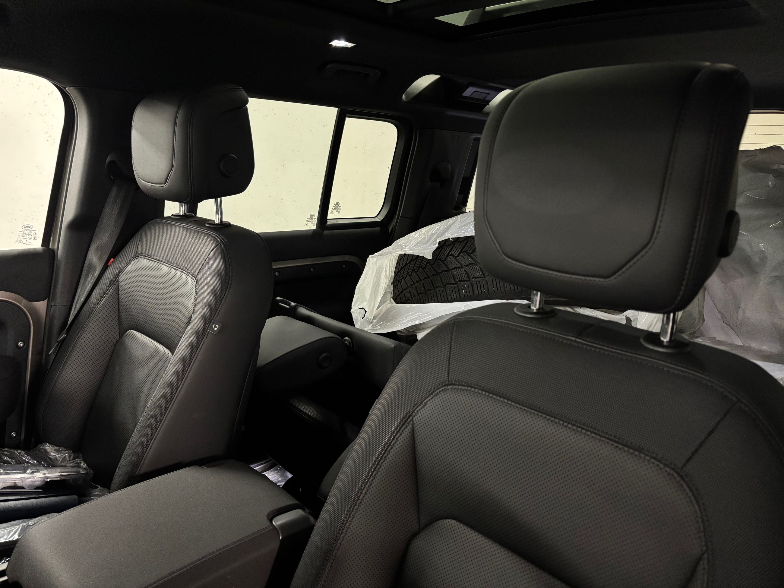 2023 Land Rover Defender in Vancouver, British Columbia