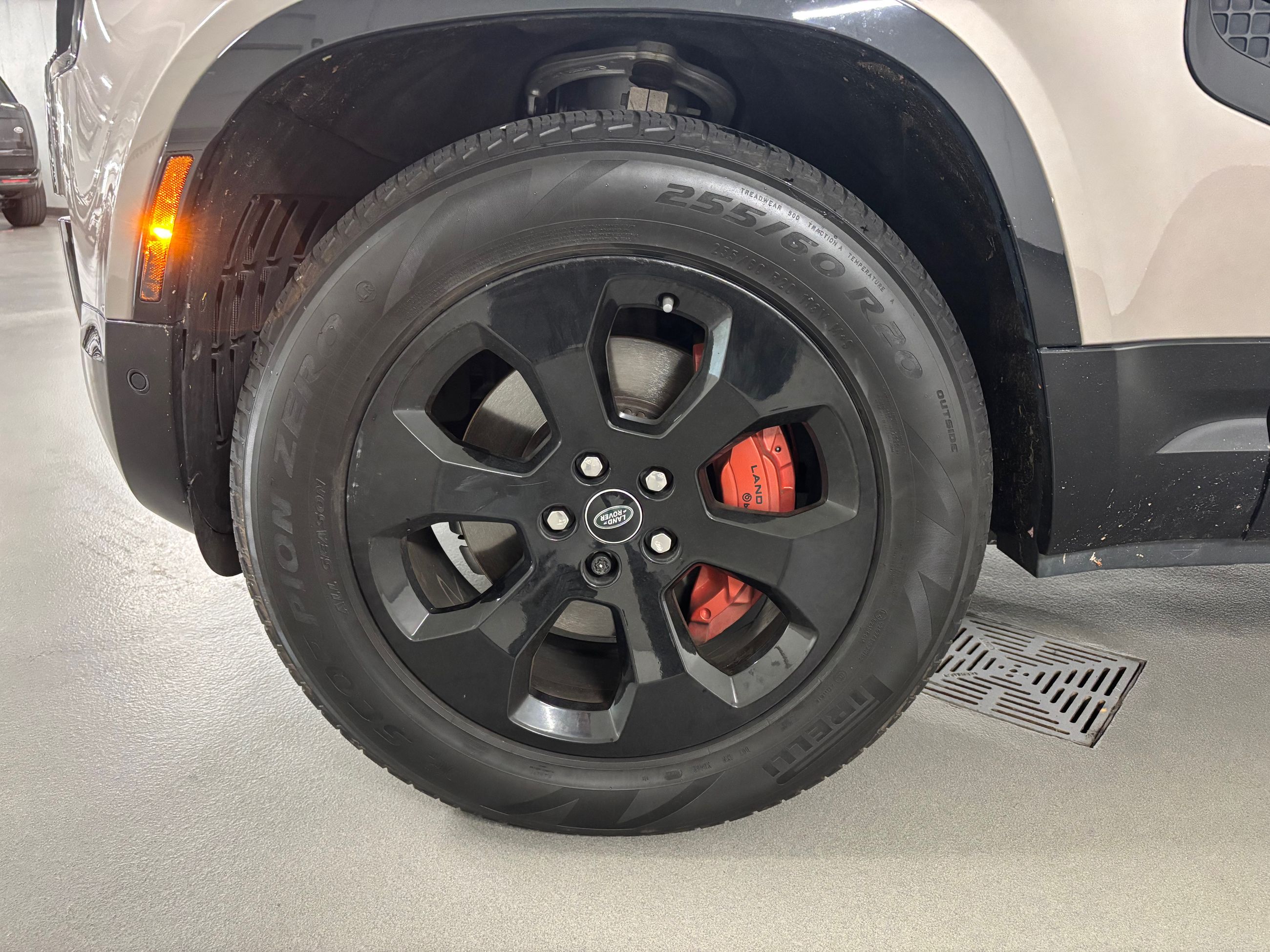 2023 Land Rover Defender in Vancouver, British Columbia