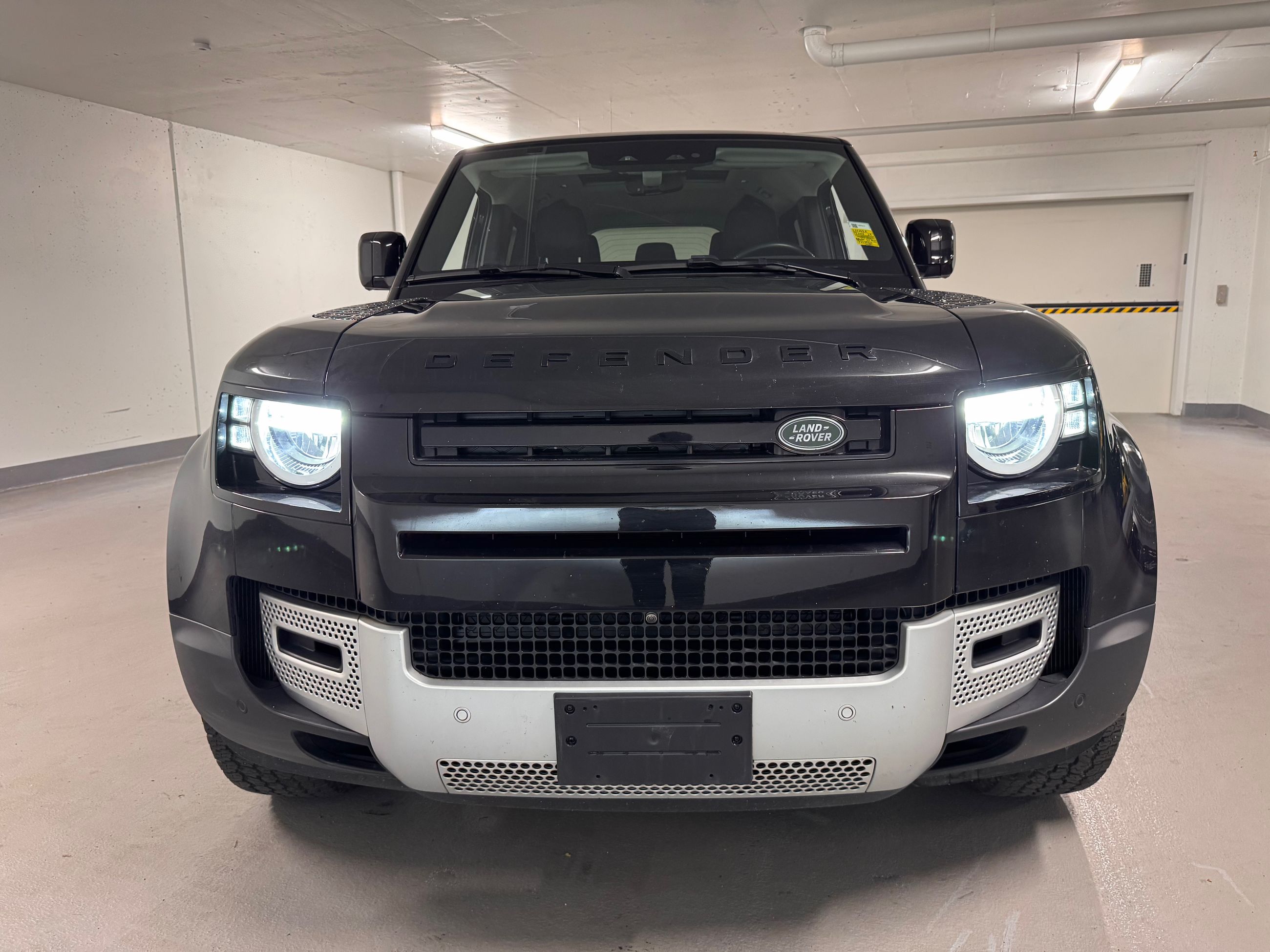 2023 Land Rover Defender in Vancouver, British Columbia