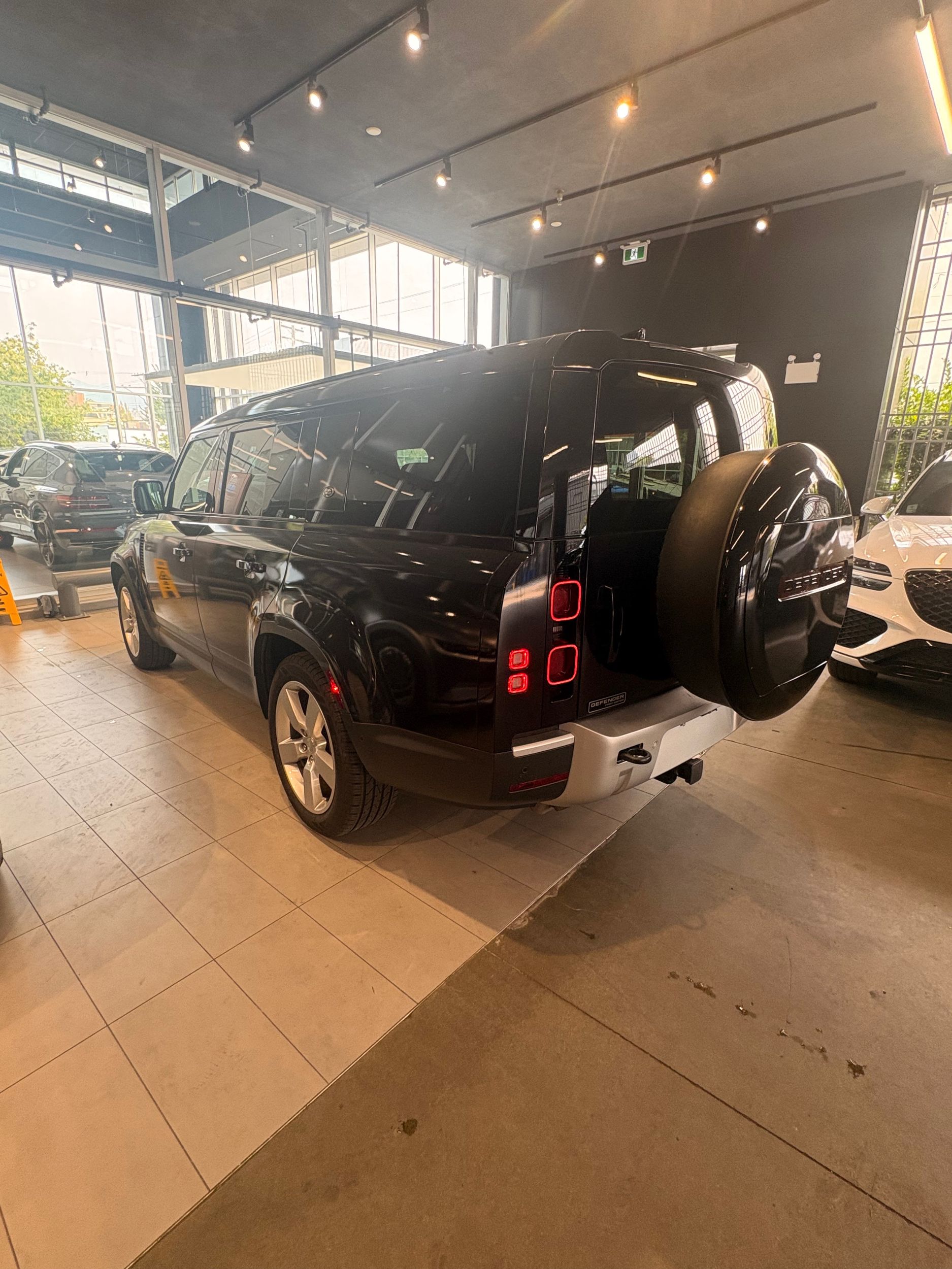 2023 Land Rover Defender