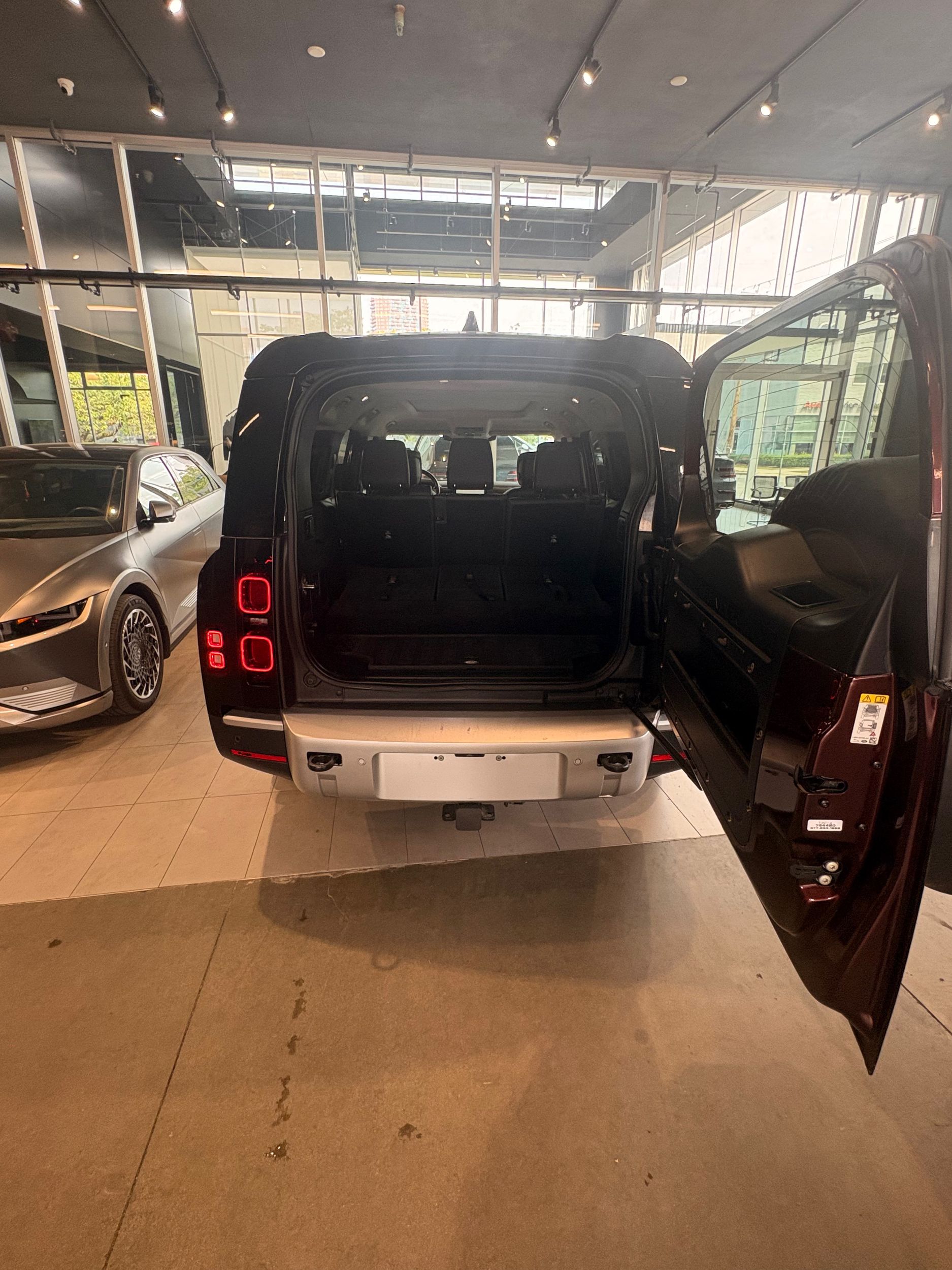 2023 Land Rover Defender