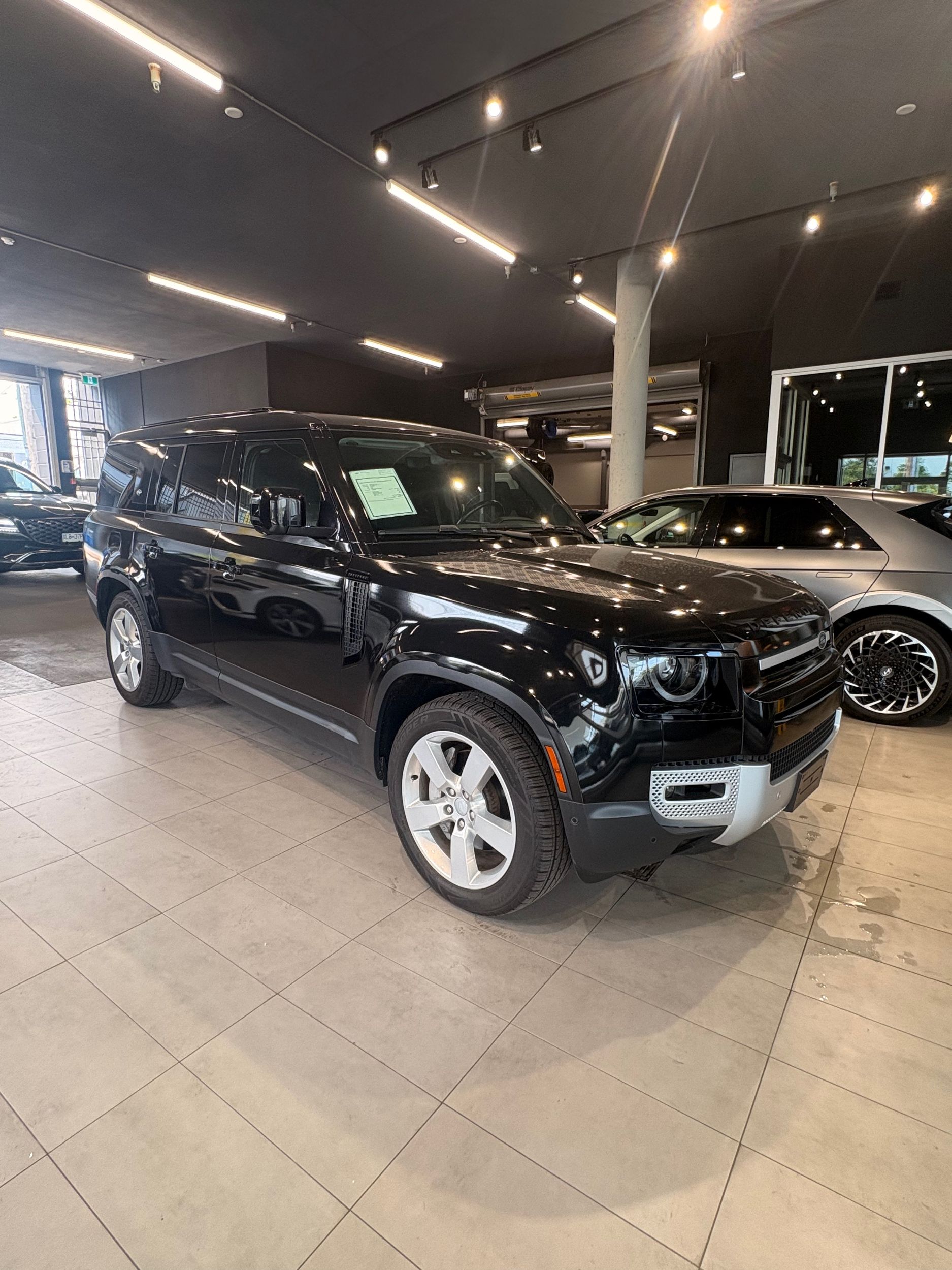 2023 Land Rover Defender
