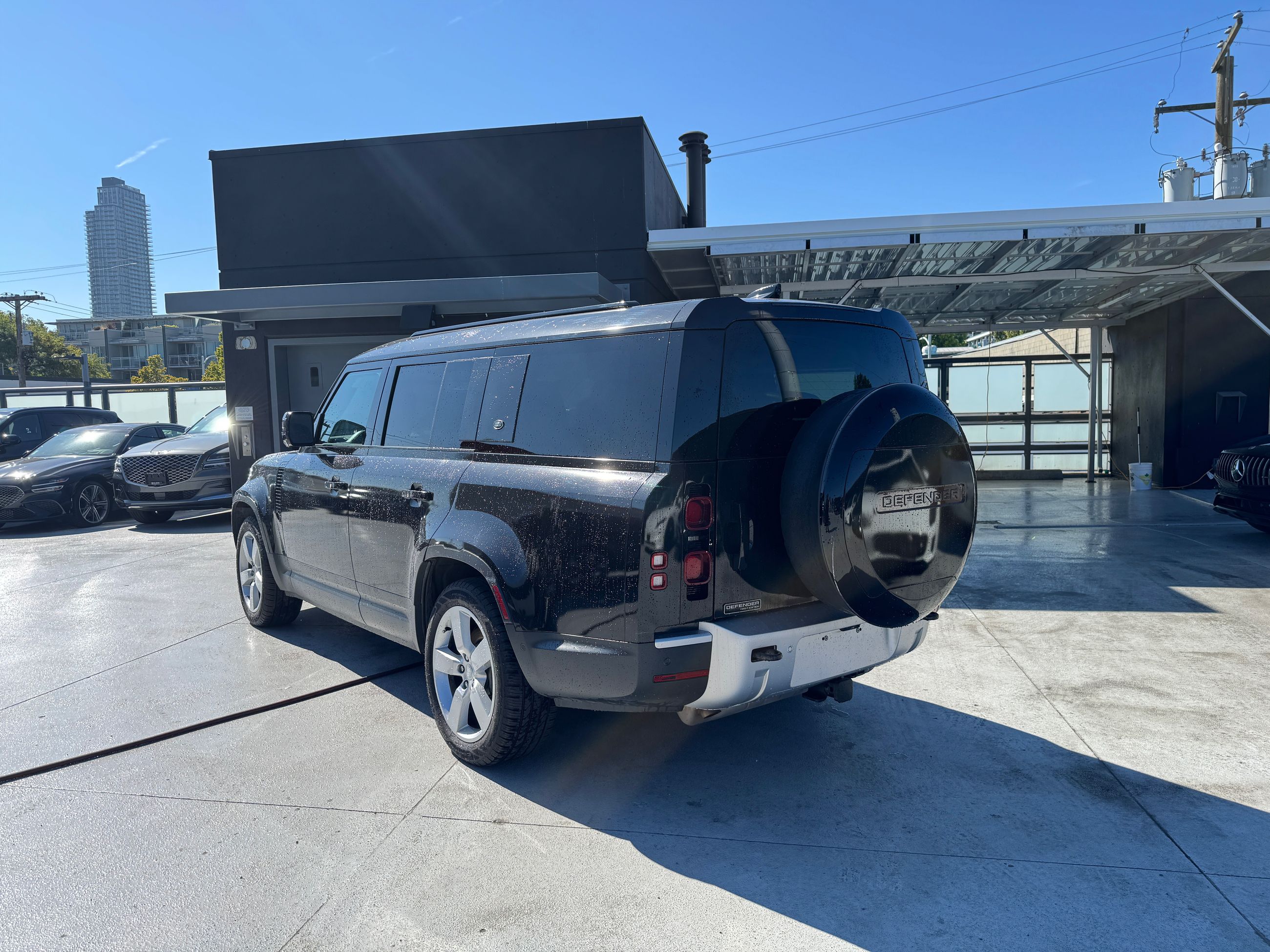 2023 Land Rover Defender