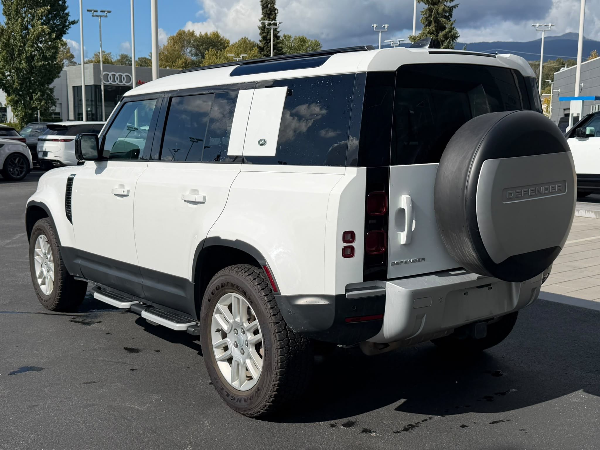 2023  Defender