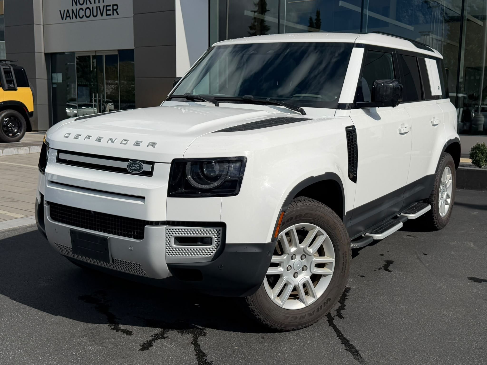 2023  Defender