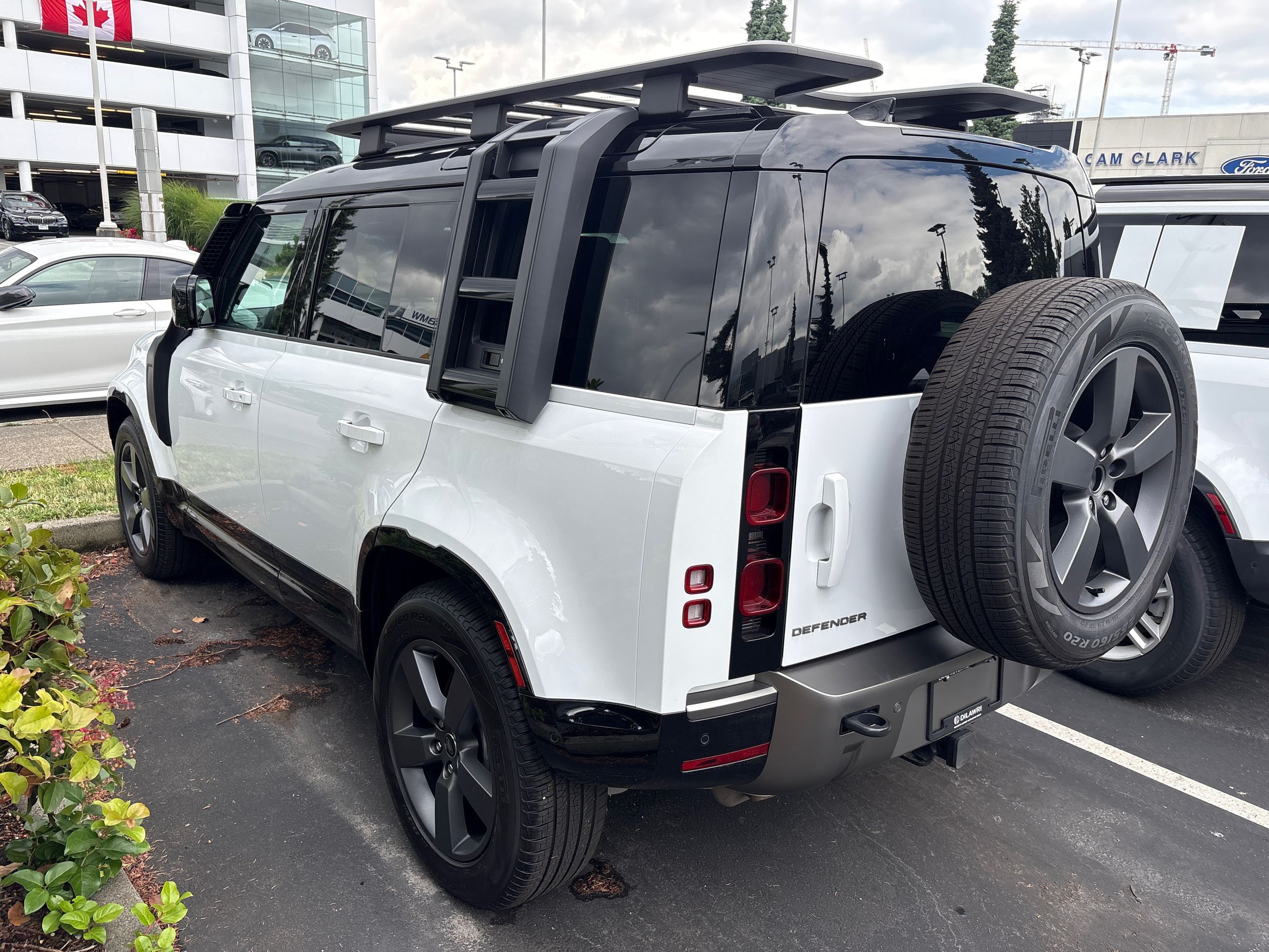 2025 Land Rover Defender in North Vancouver, British Columbia