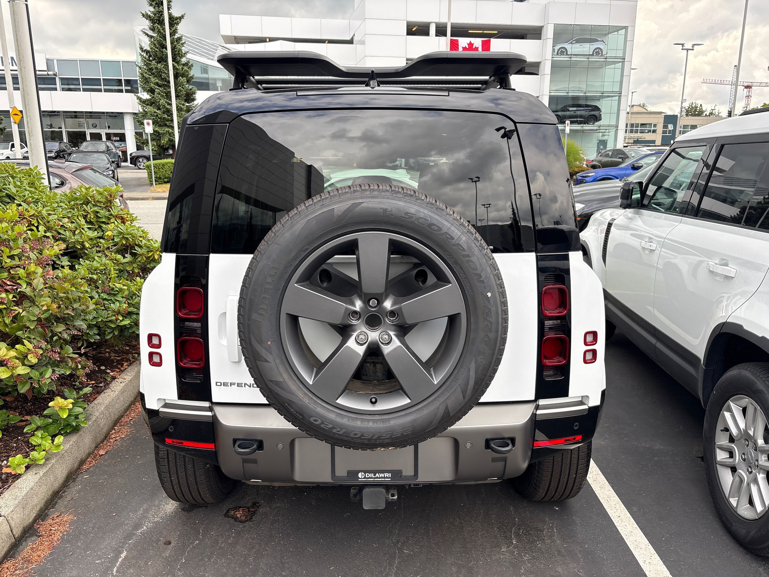 2025 Land Rover Defender in North Vancouver, British Columbia