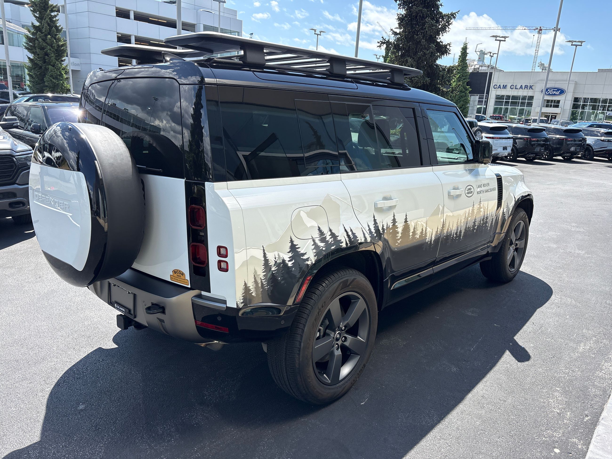 2025 Land Rover Defender in North Vancouver, British Columbia