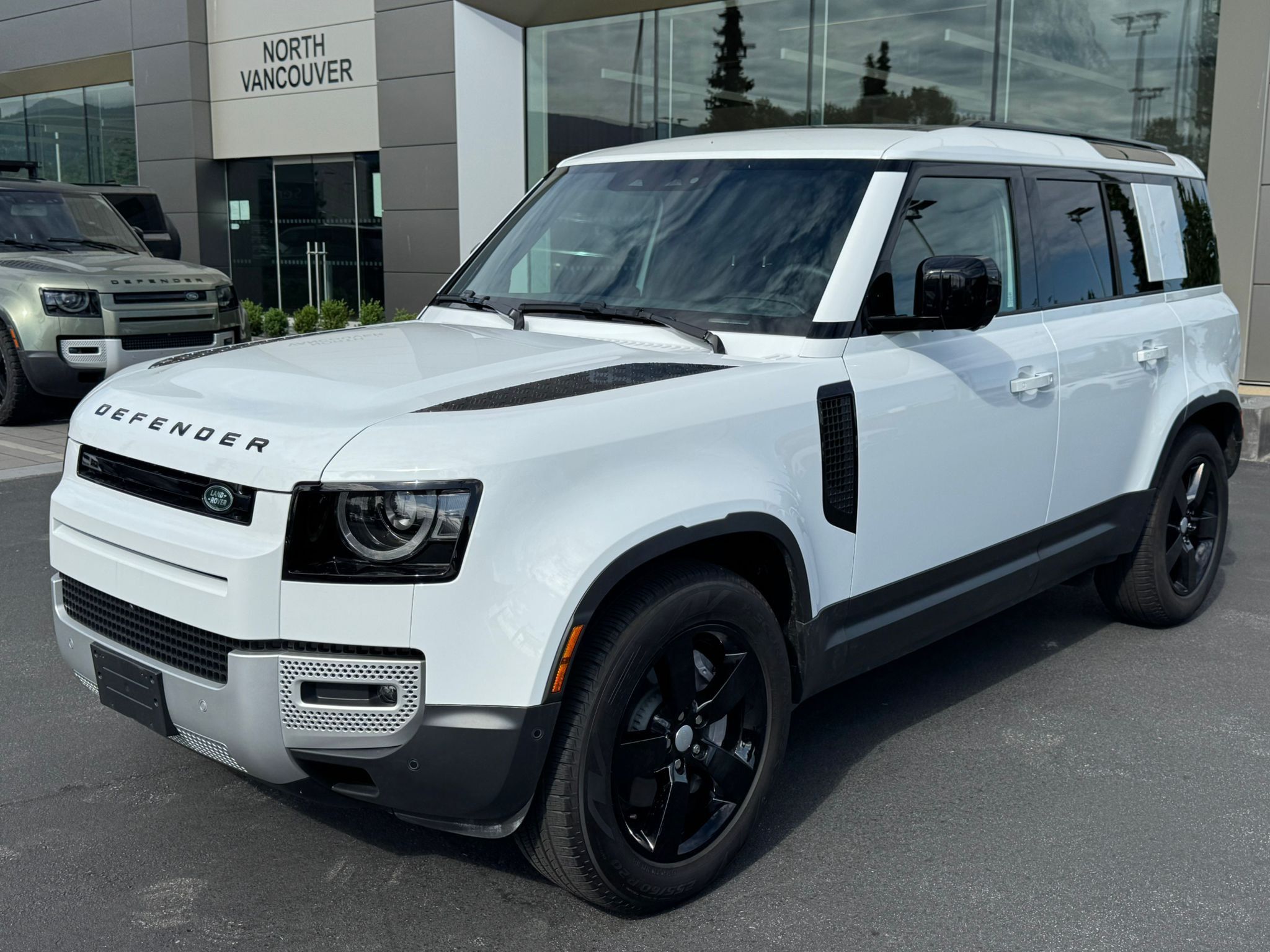 2025  Defender