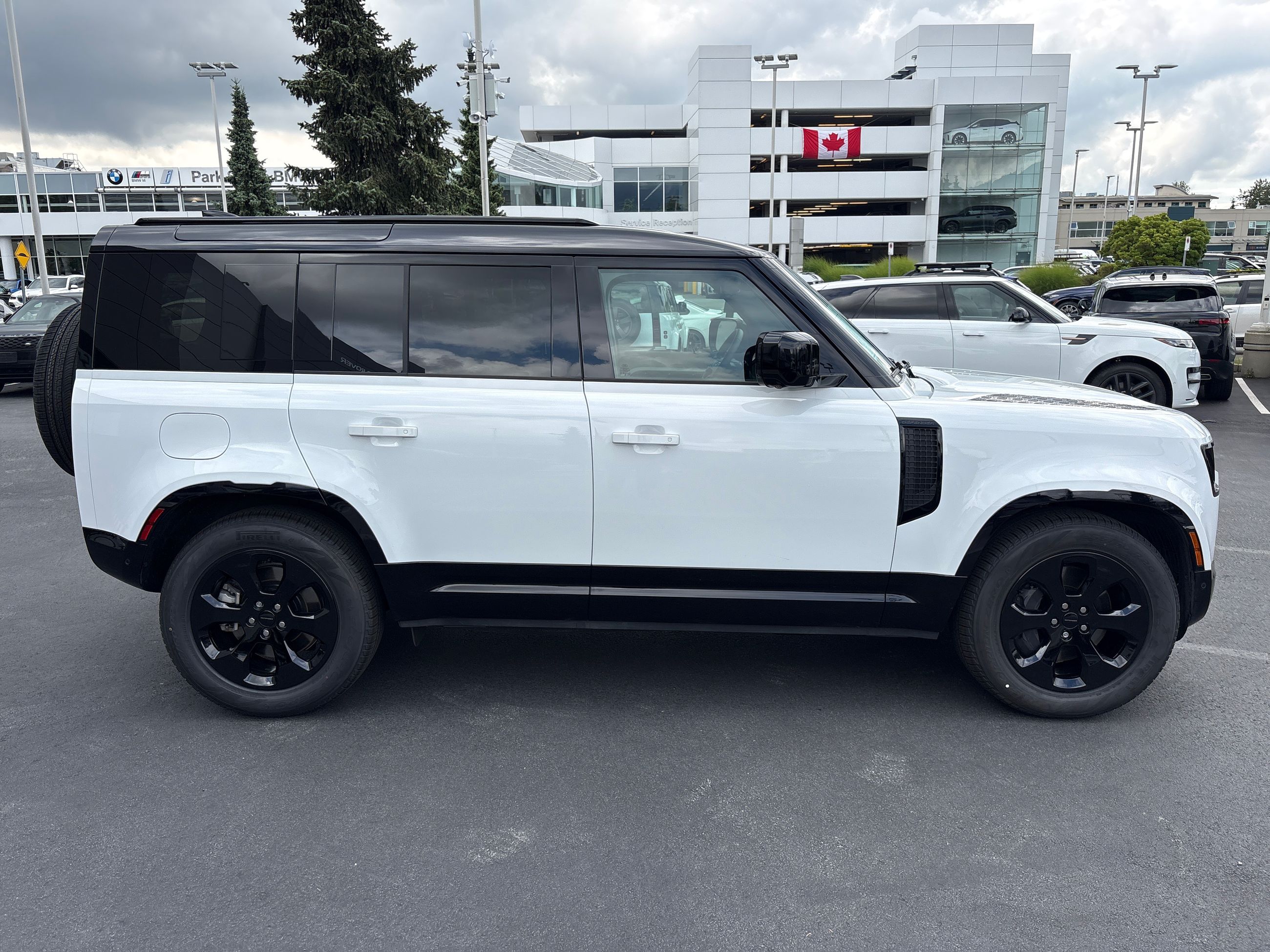 2025  Defender 110