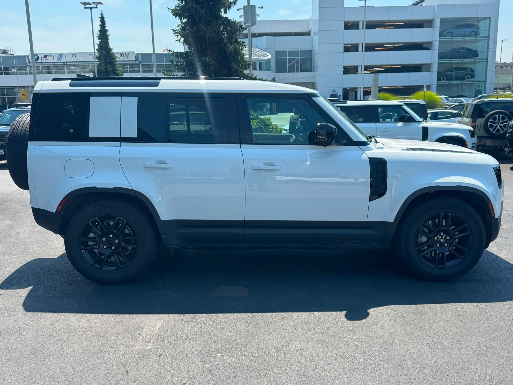 2025 Land Rover Defender in North Vancouver, British Columbia