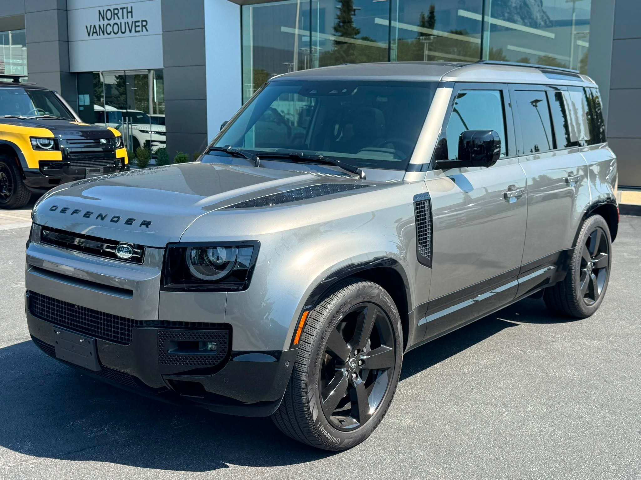 2025  Defender