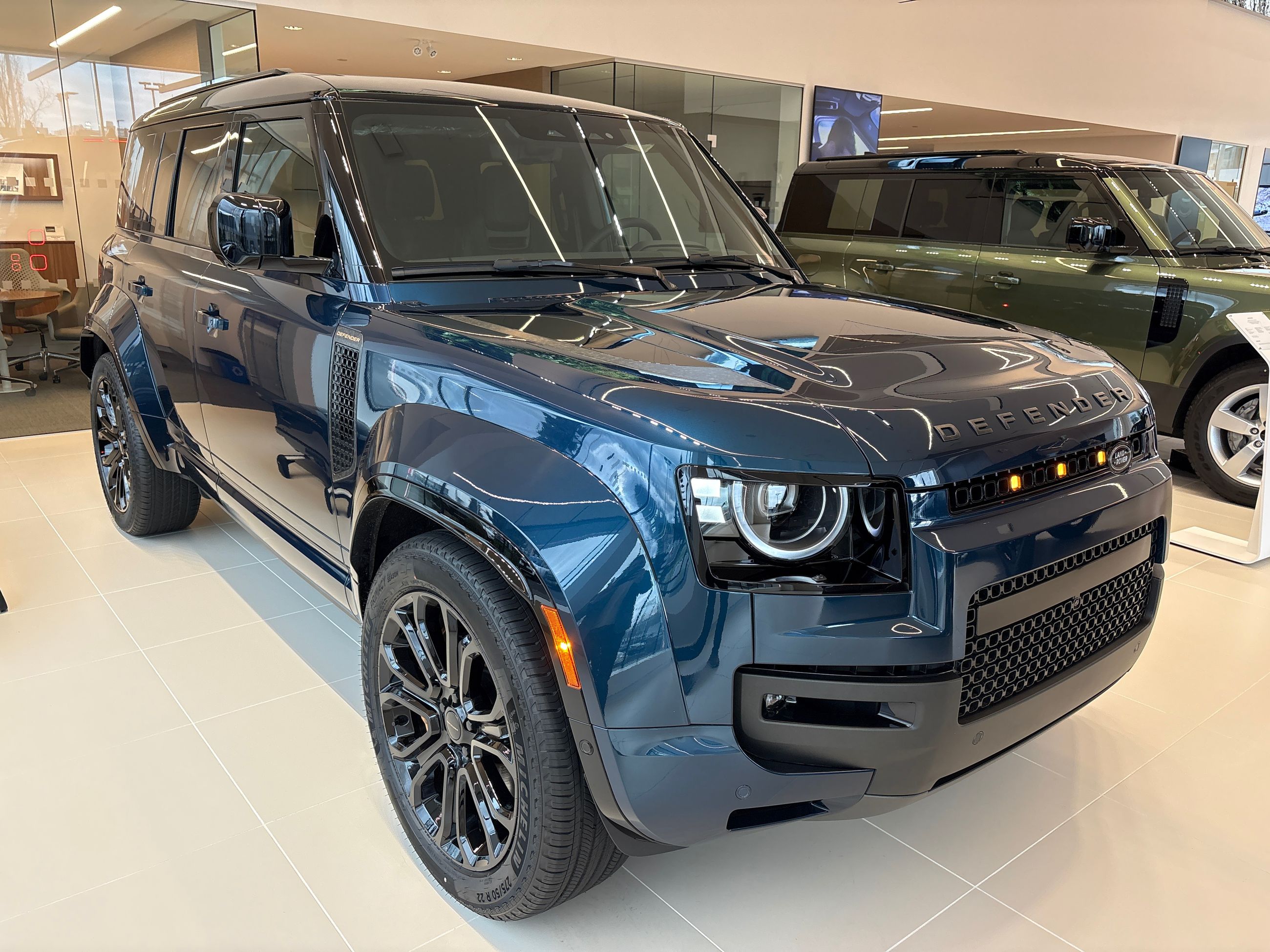 2026  Defender 110 Mild Hybrid