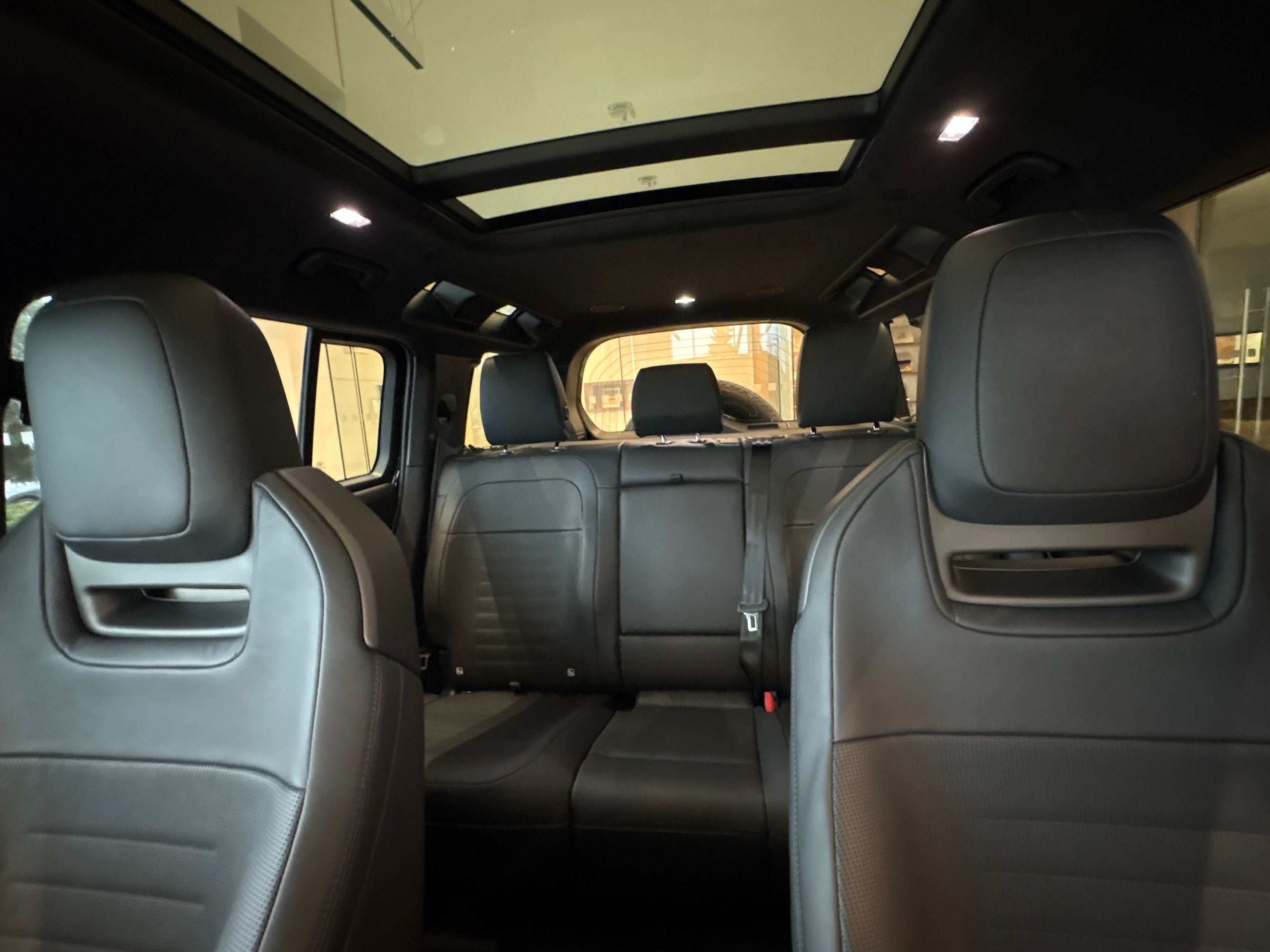 2026  Defender 110 Mild Hybrid