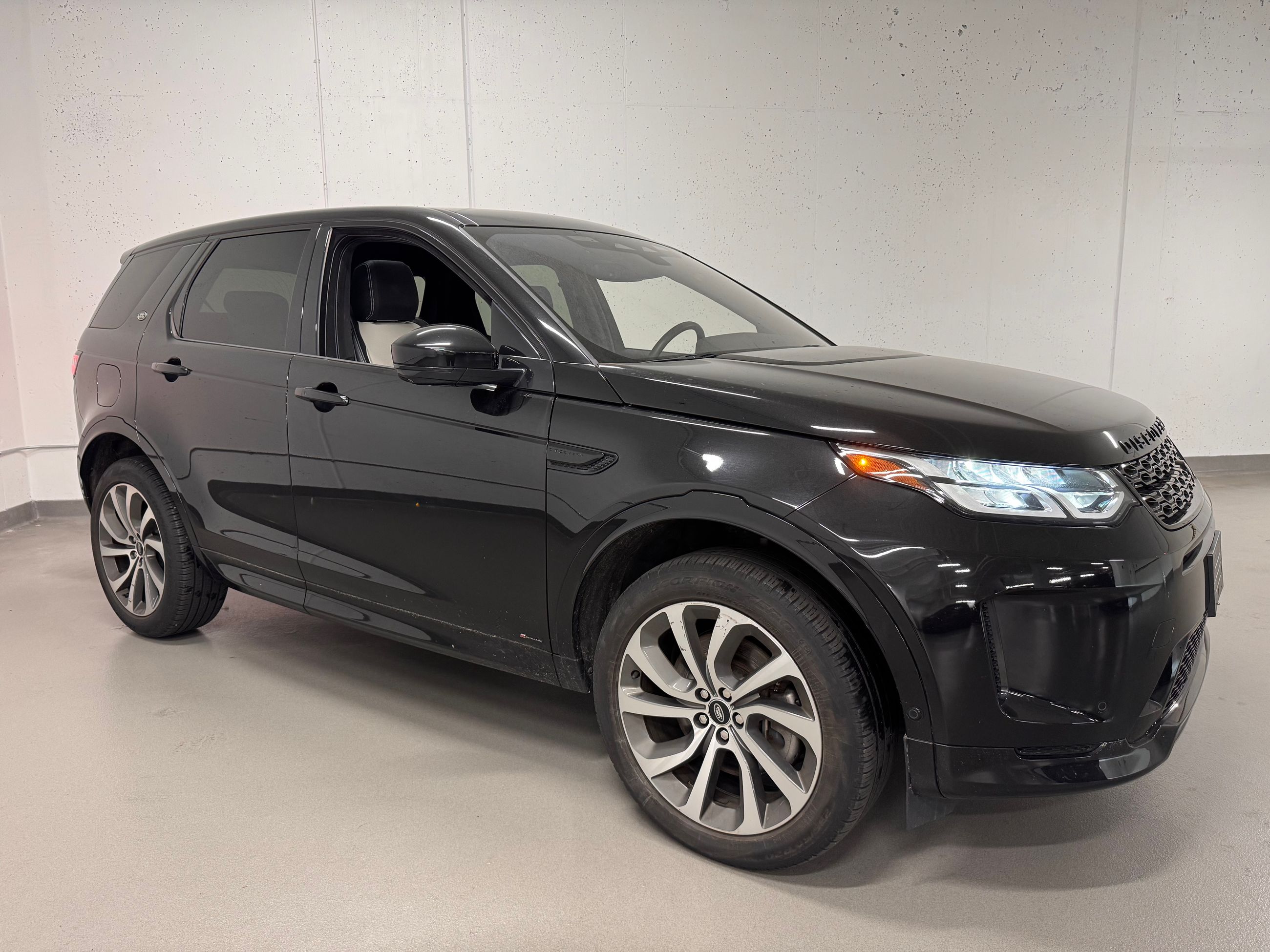 2021 Land Rover DISCOVERY SPORT in Vancouver, British Columbia