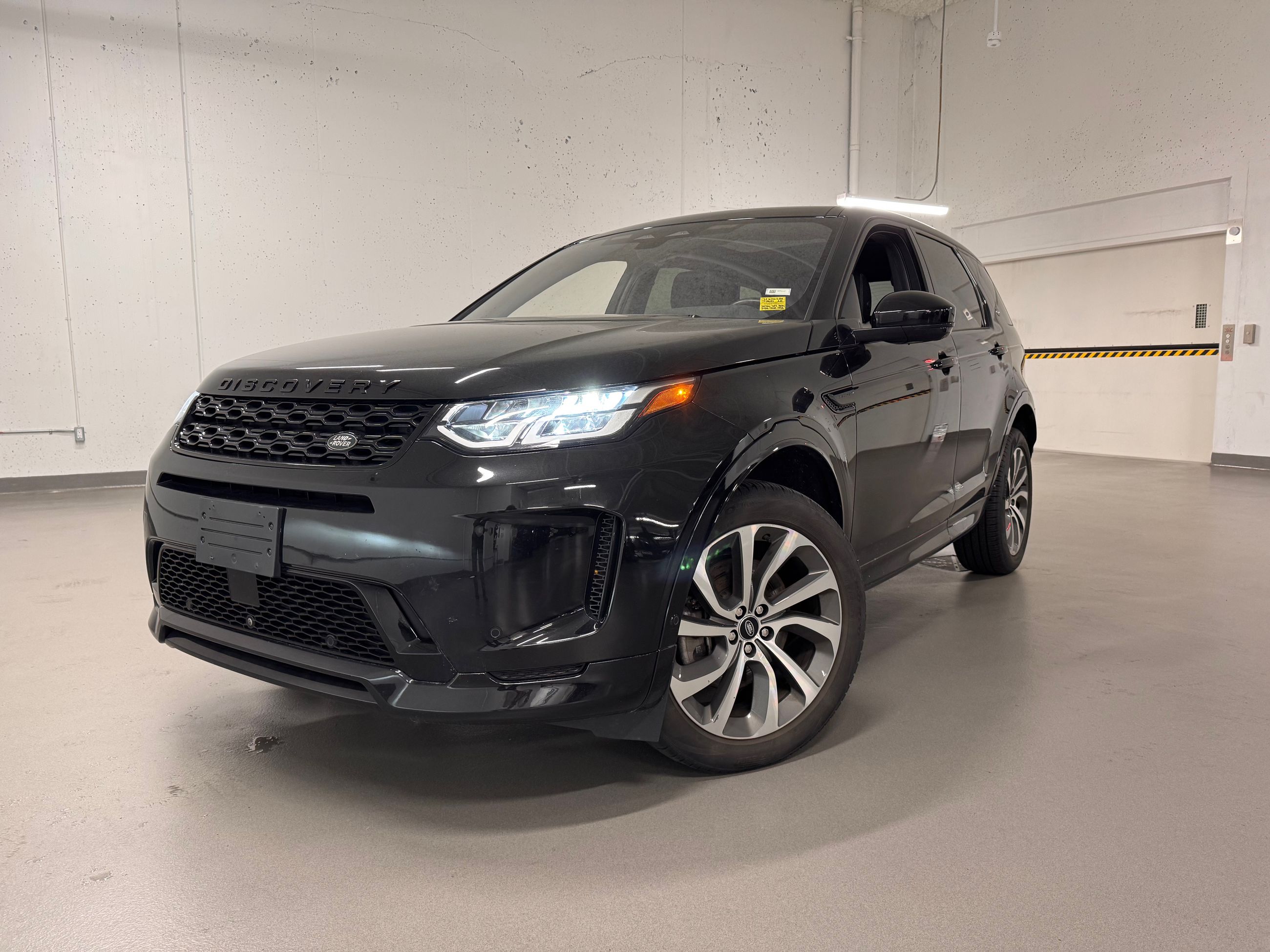 2021 Land Rover DISCOVERY SPORT in Vancouver, British Columbia