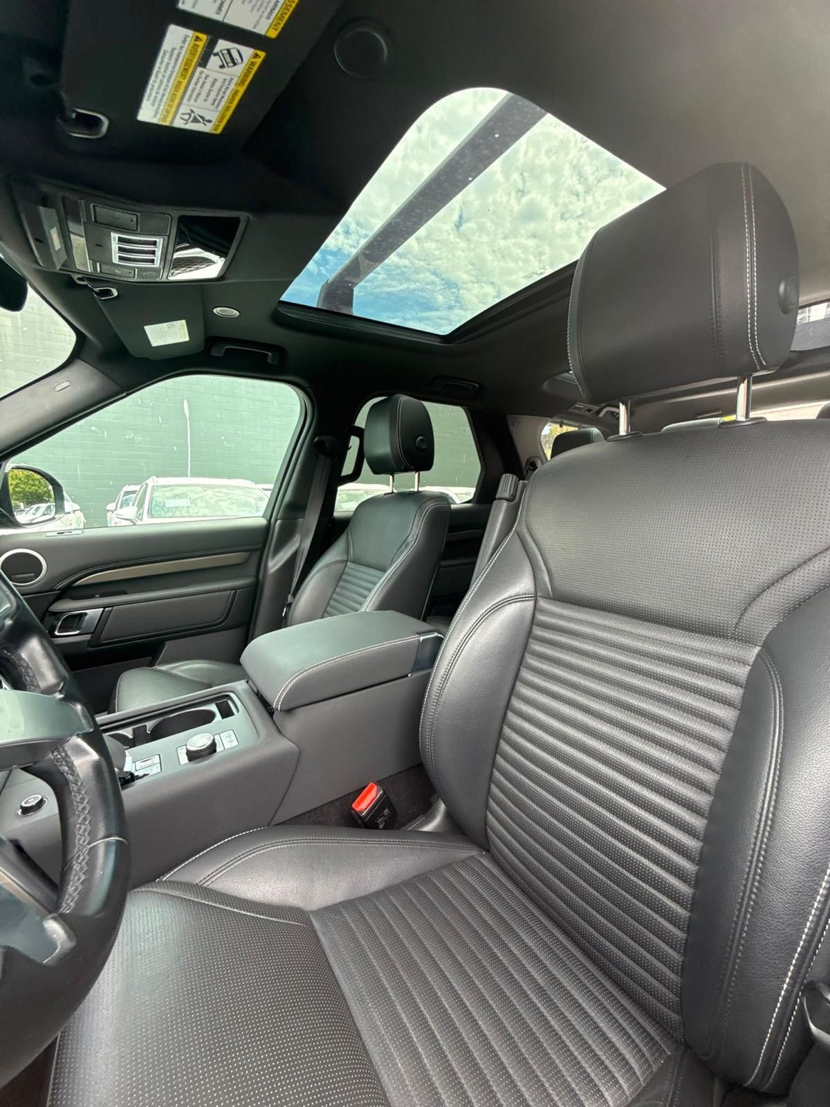 2022 Land Rover Discovery