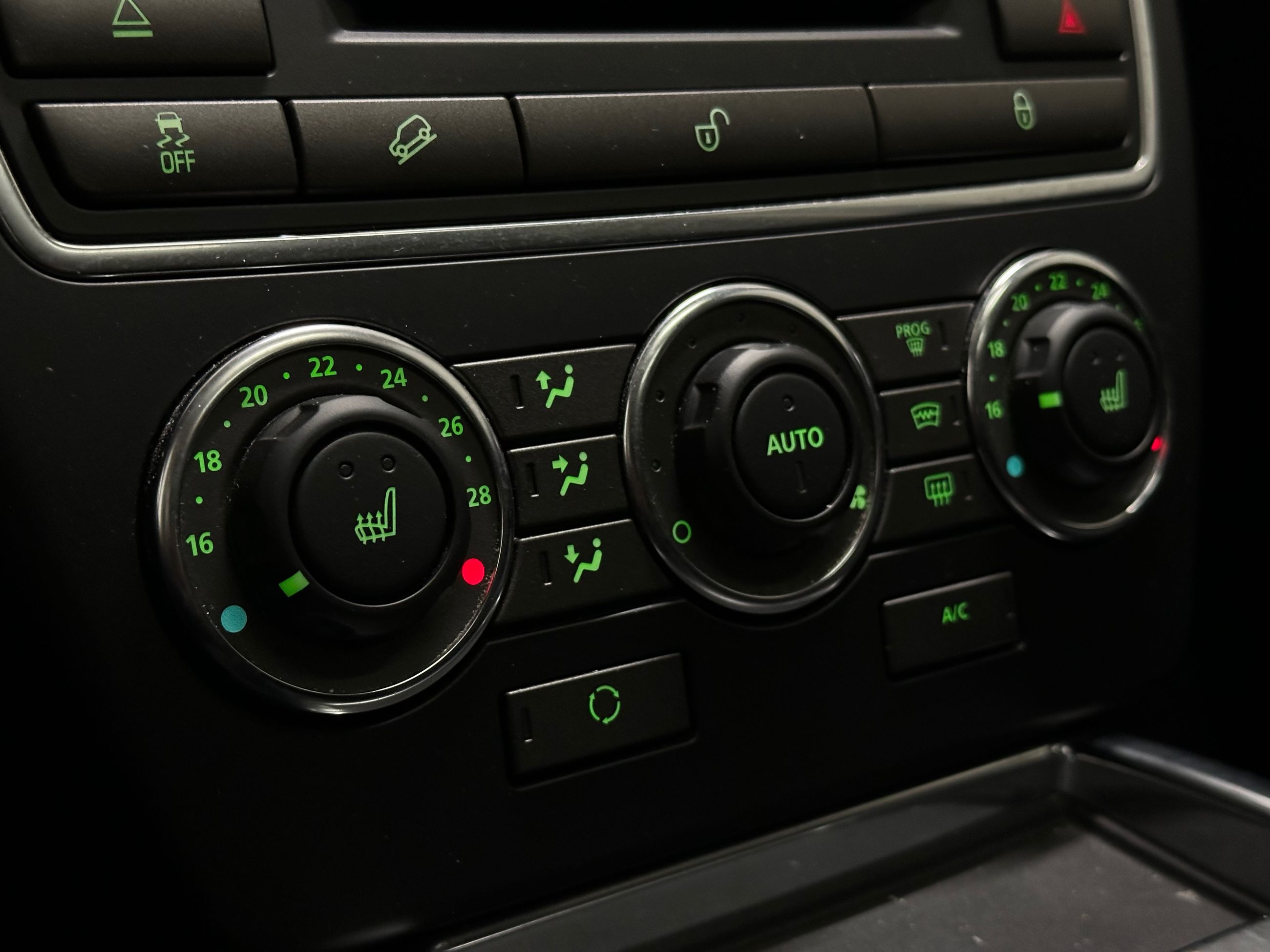 2013 Land Rover LR2 in Vancouver, British Columbia