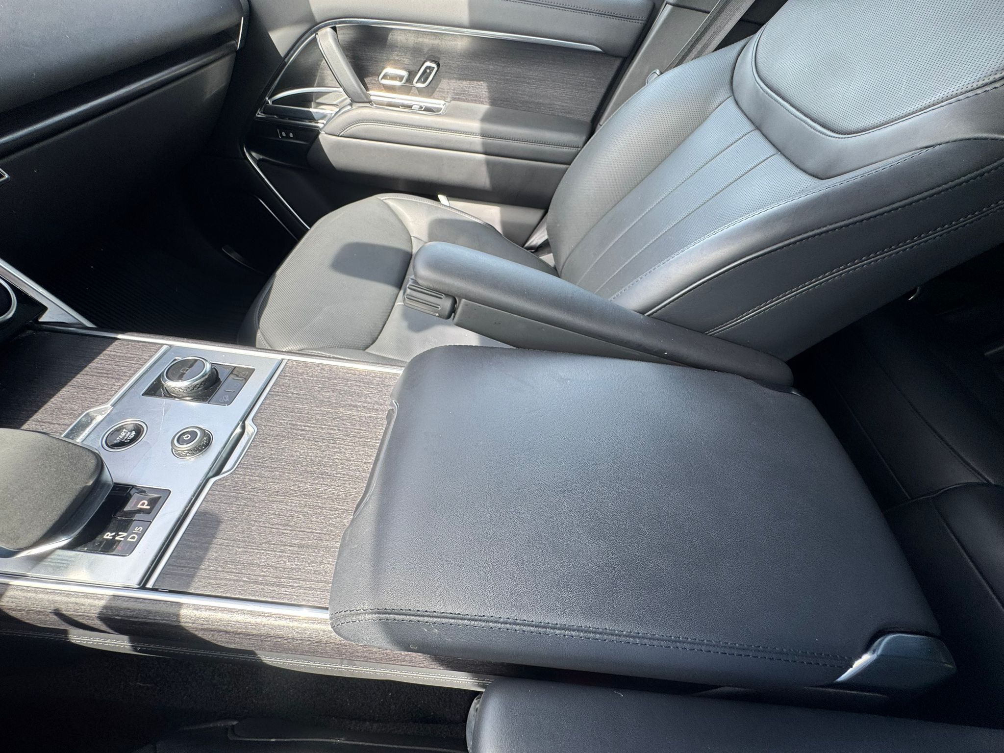 2023 Land Rover New Range Rover