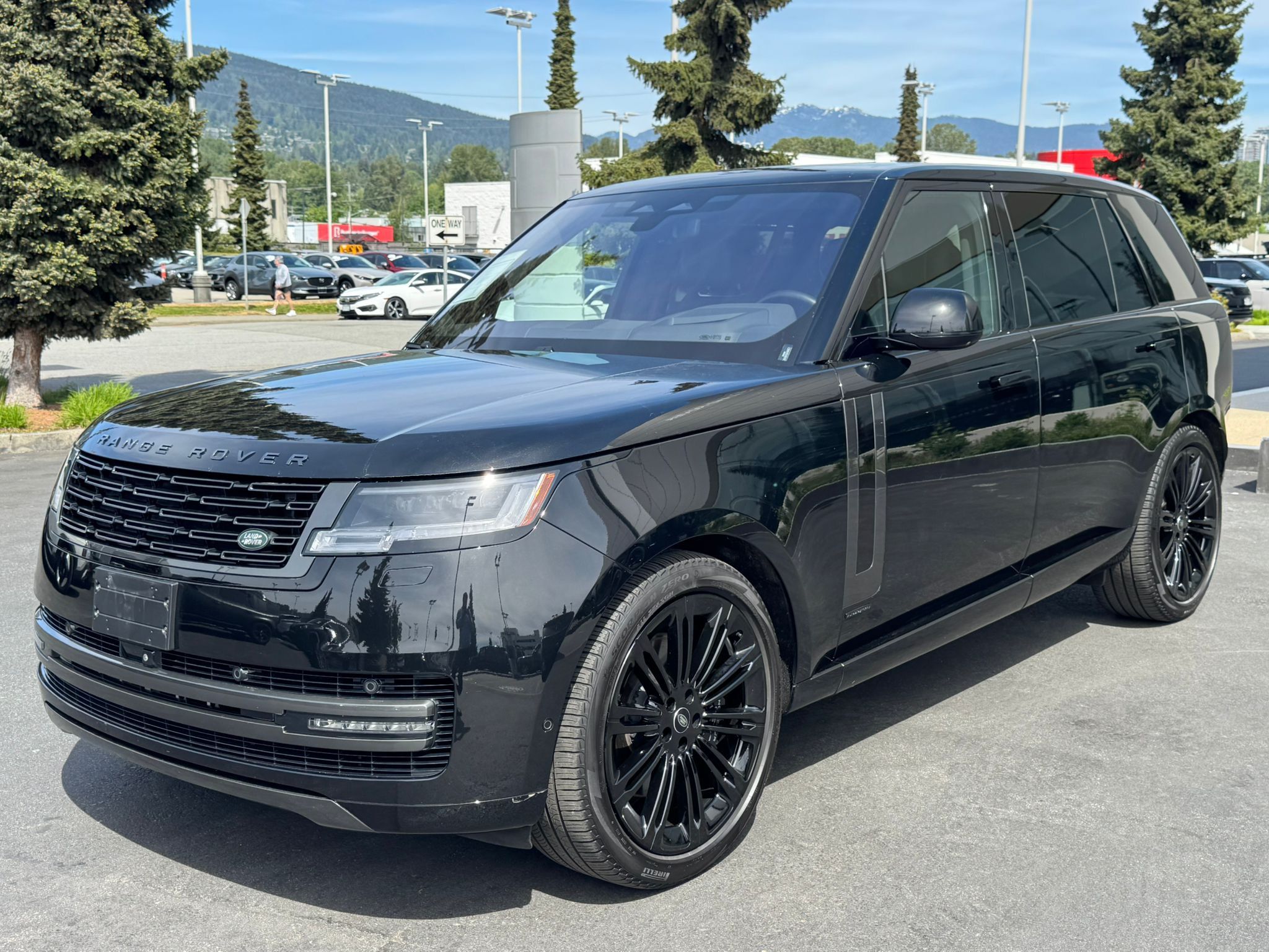 2023 Land Rover New Range Rover