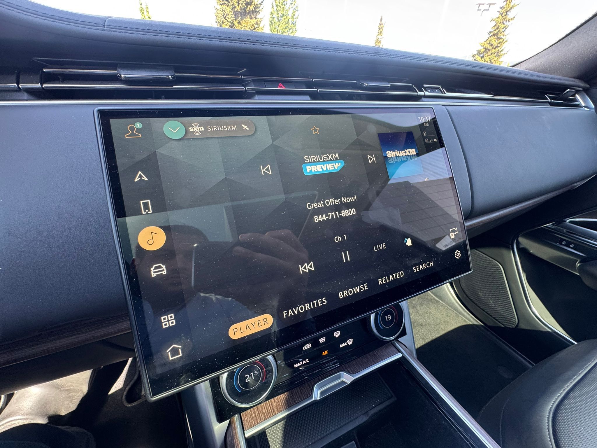 2023  New Range Rover