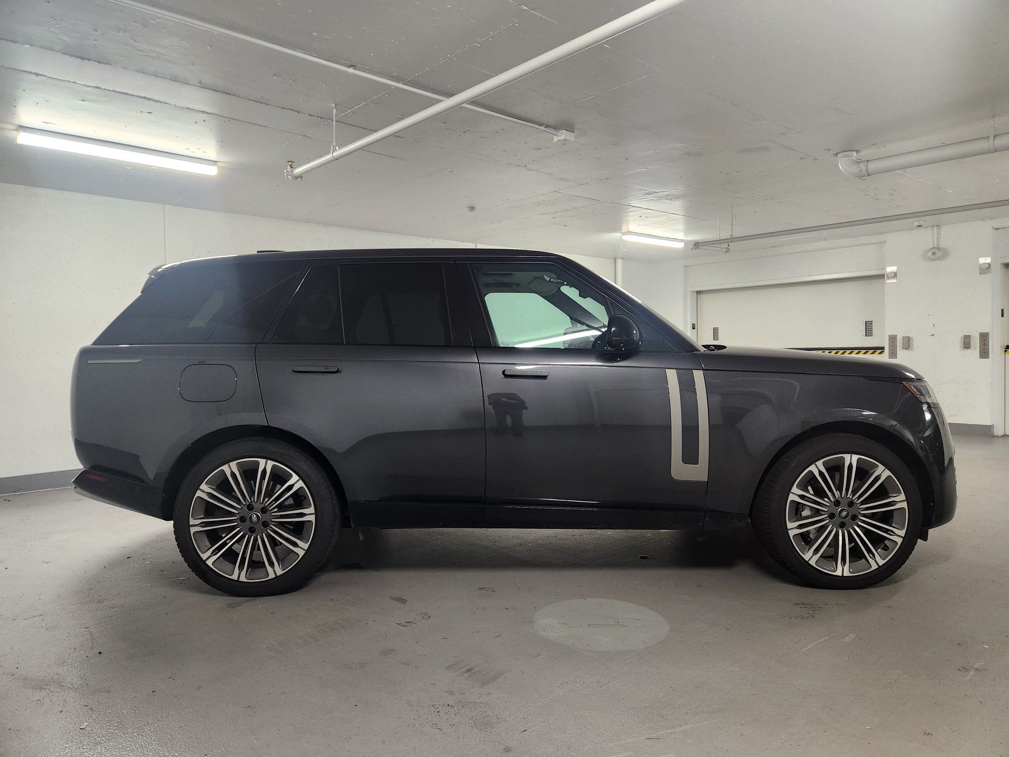2024 Land Rover NEW RANGE ROVER in Vancouver, British Columbia
