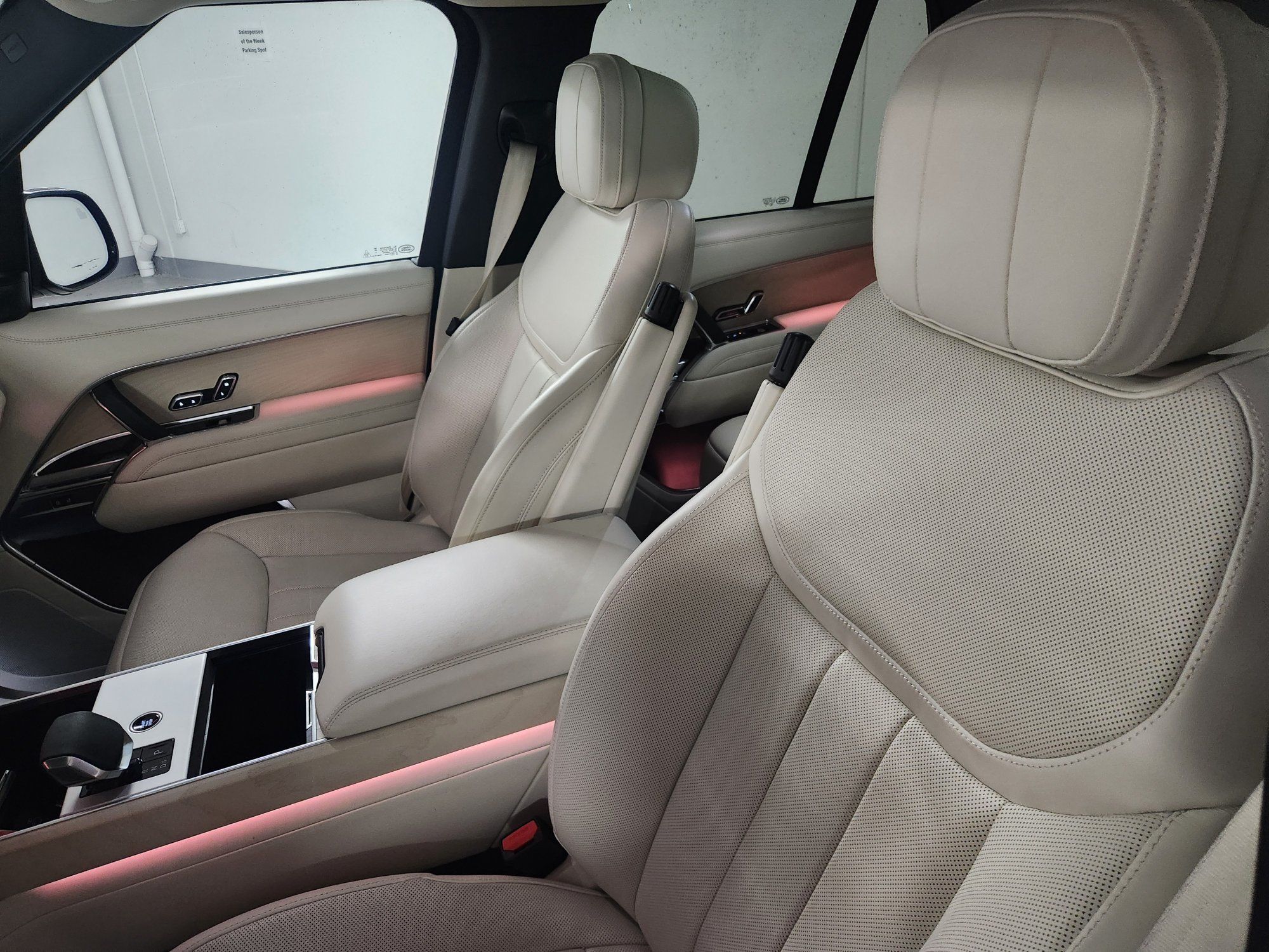 2024 Land Rover Range Rover in Vancouver, British Columbia