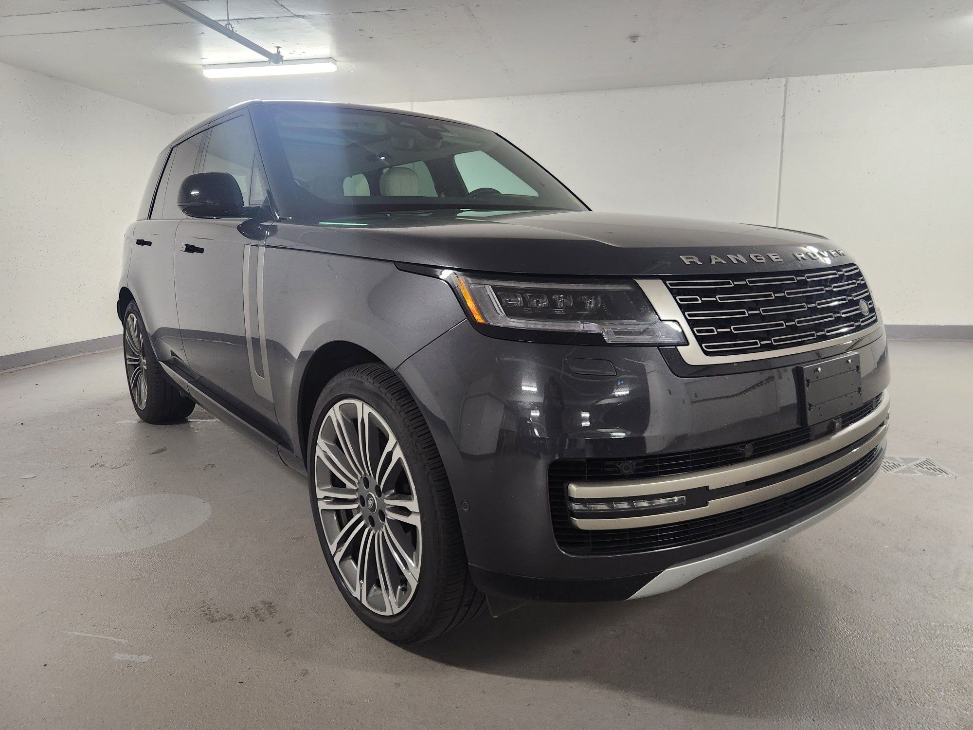 2024 Land Rover Range Rover in Vancouver, British Columbia