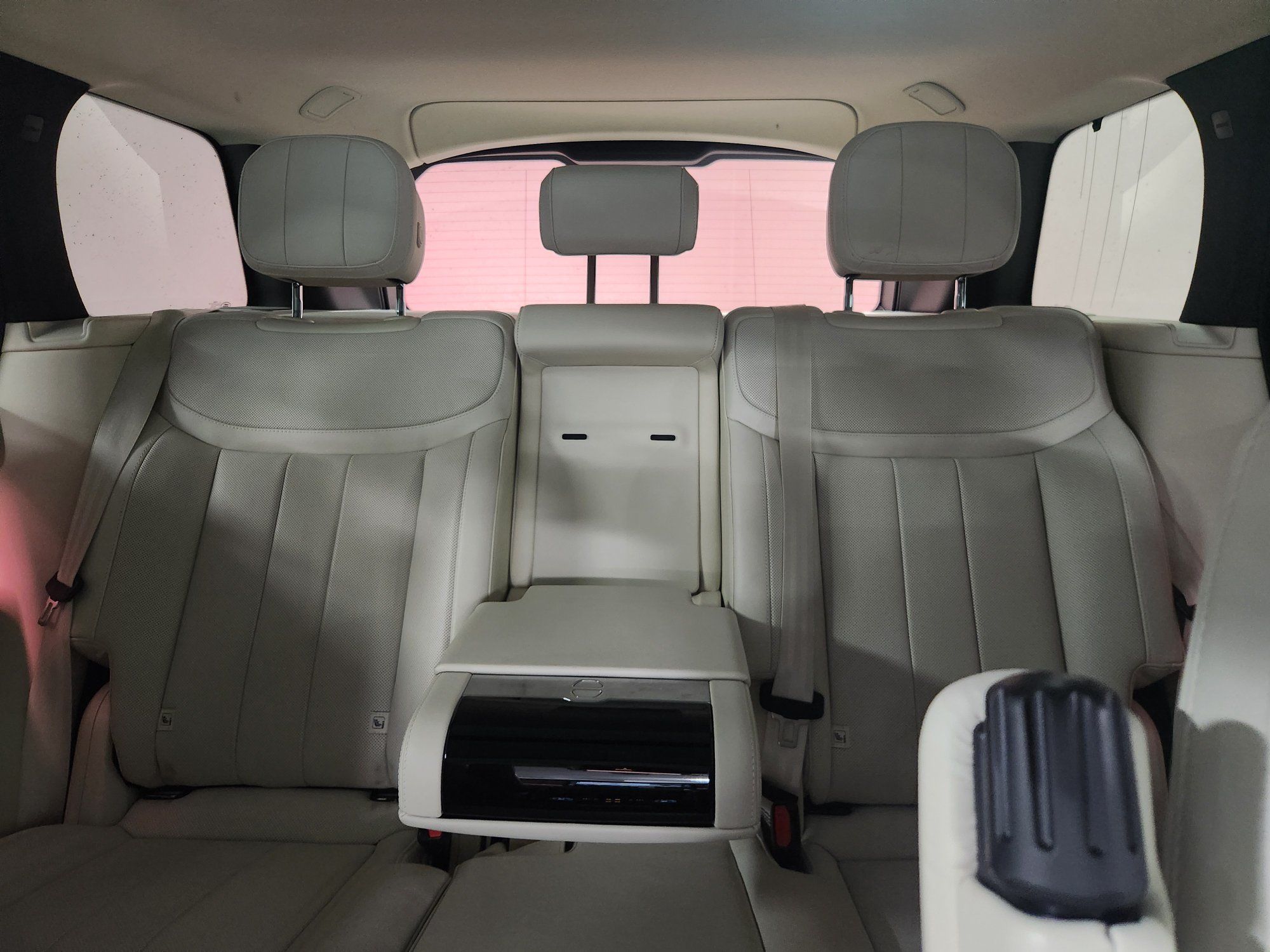 2024 Land Rover Range Rover in Vancouver, British Columbia