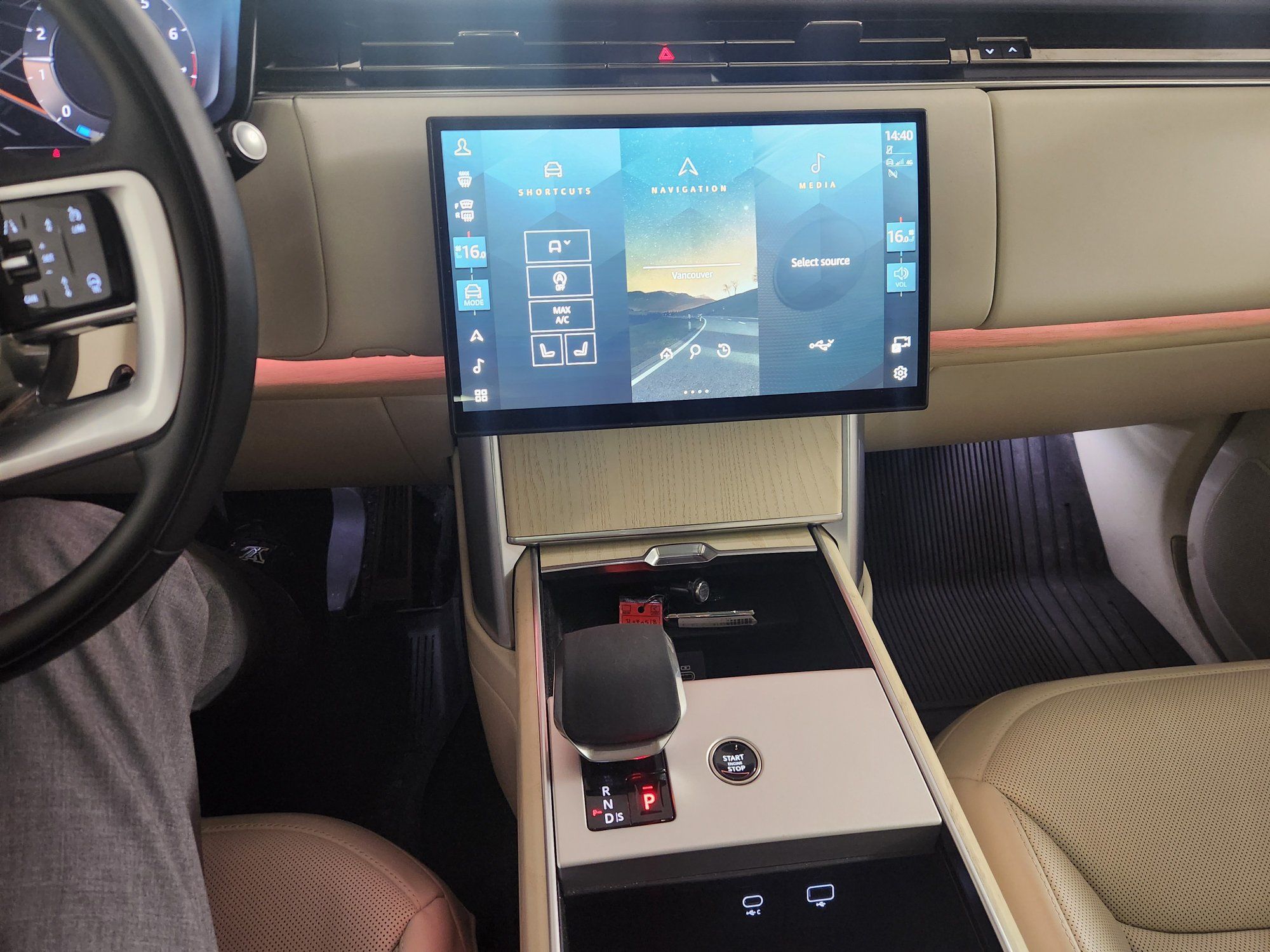 2024 Land Rover Range Rover in Vancouver, British Columbia